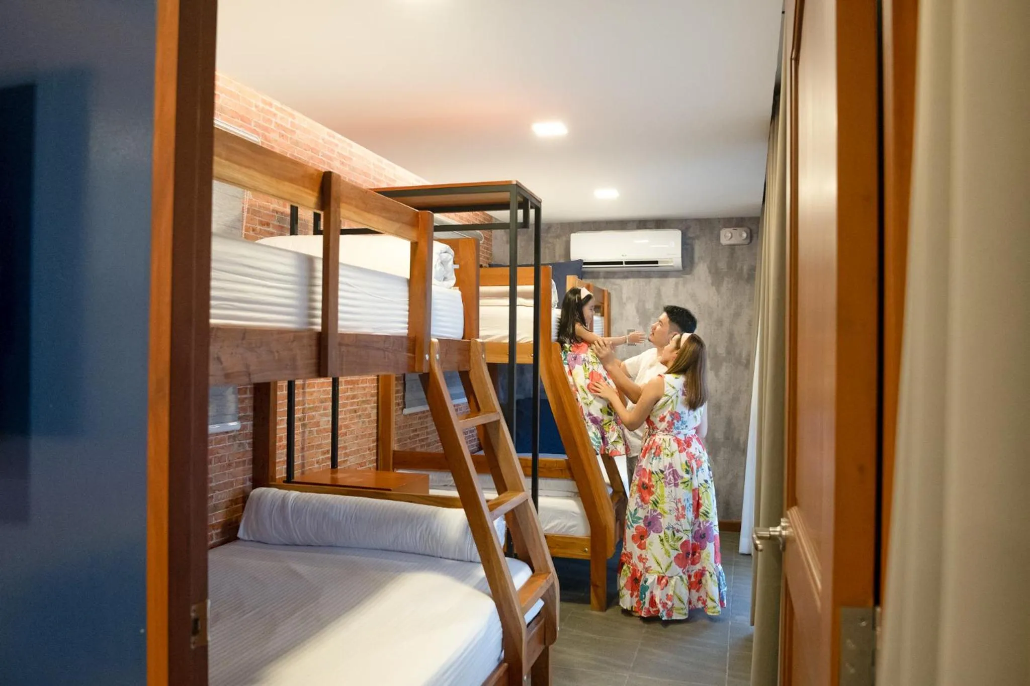 Bedroom in Crusoe Cabins Casobe