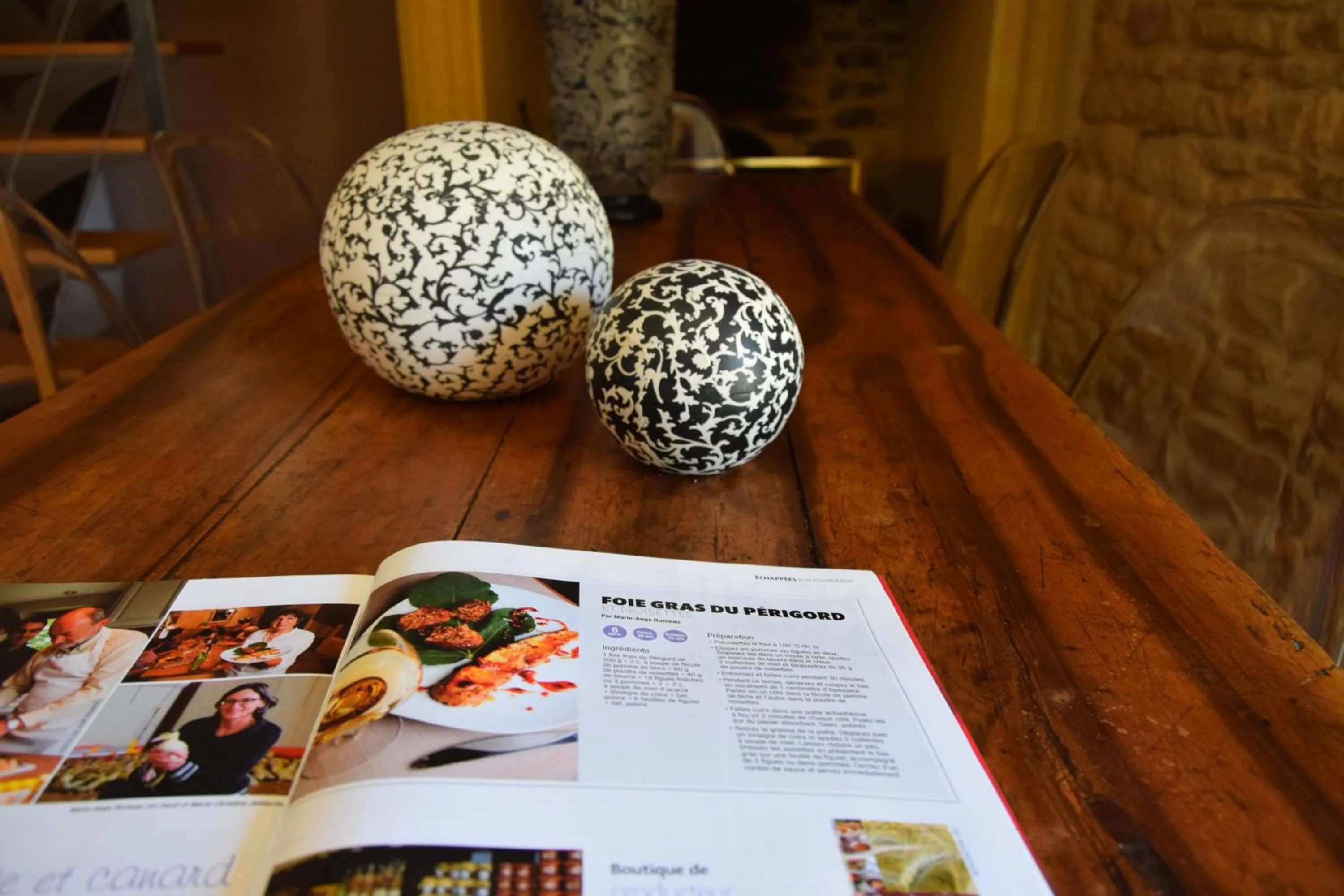 Dining area in L'Intemporelle B&B