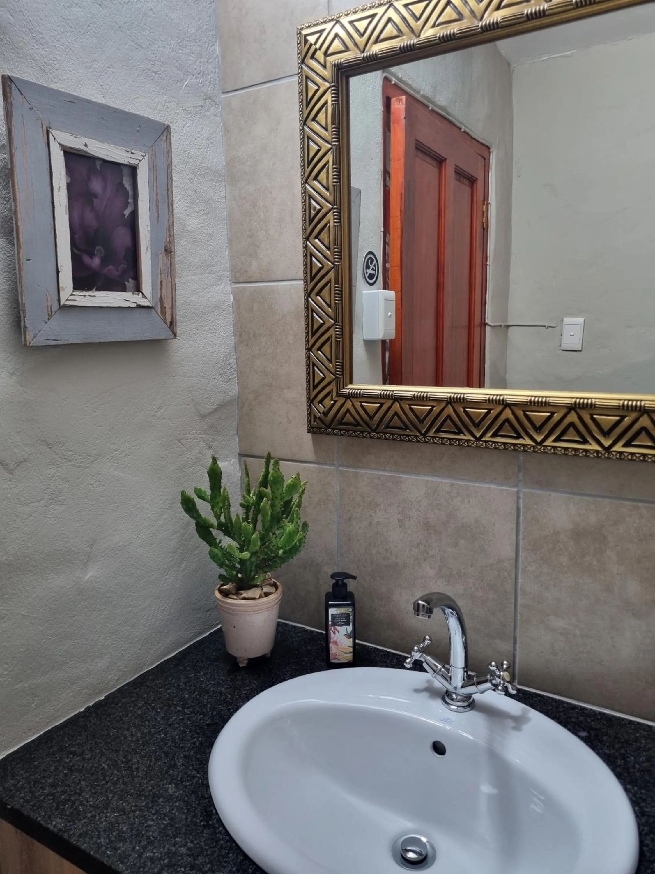 Barrydale Karoo - BOUTIQUE HOTEL