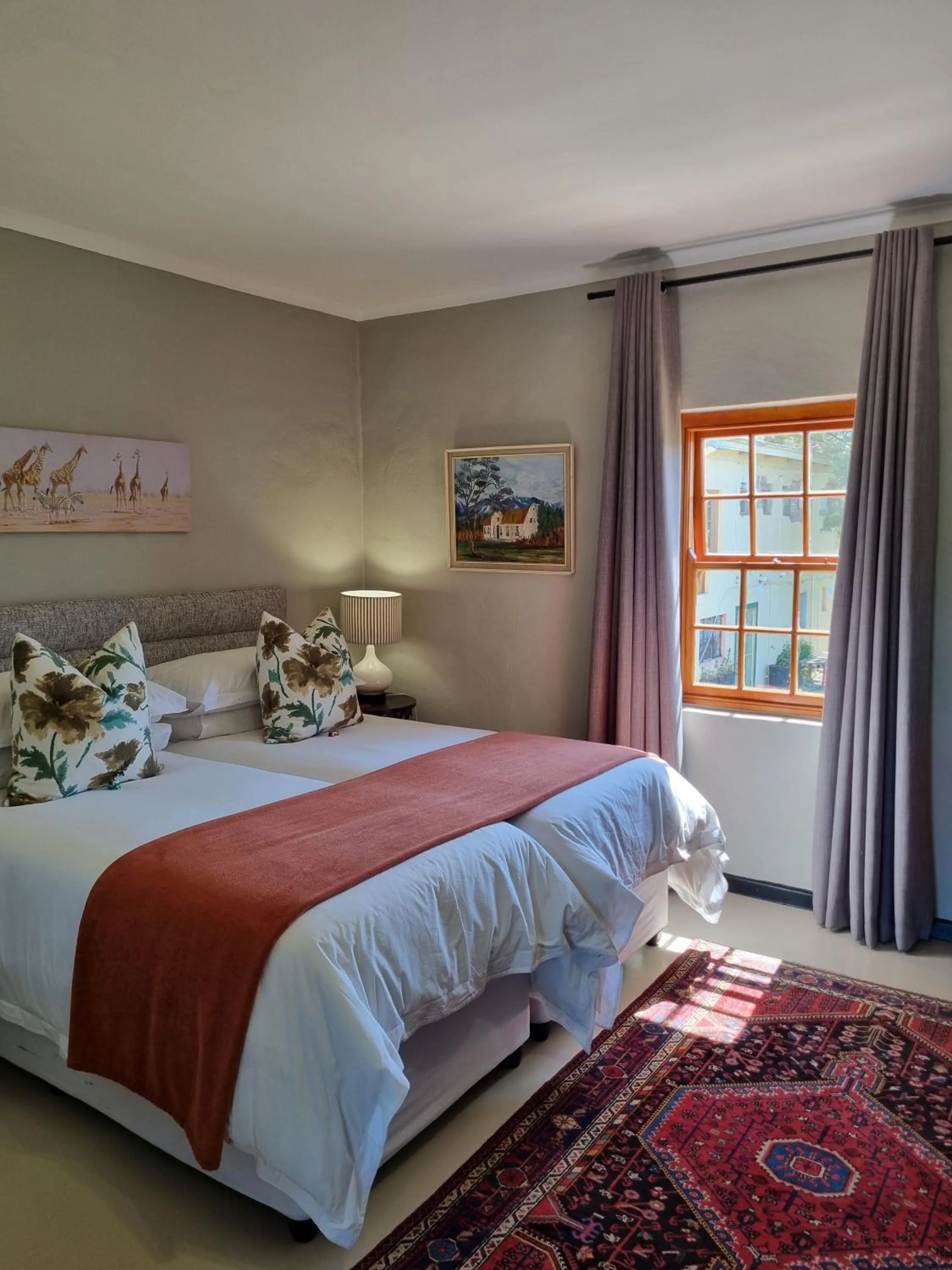 Bed in Barrydale Karoo - BOUTIQUE HOTEL