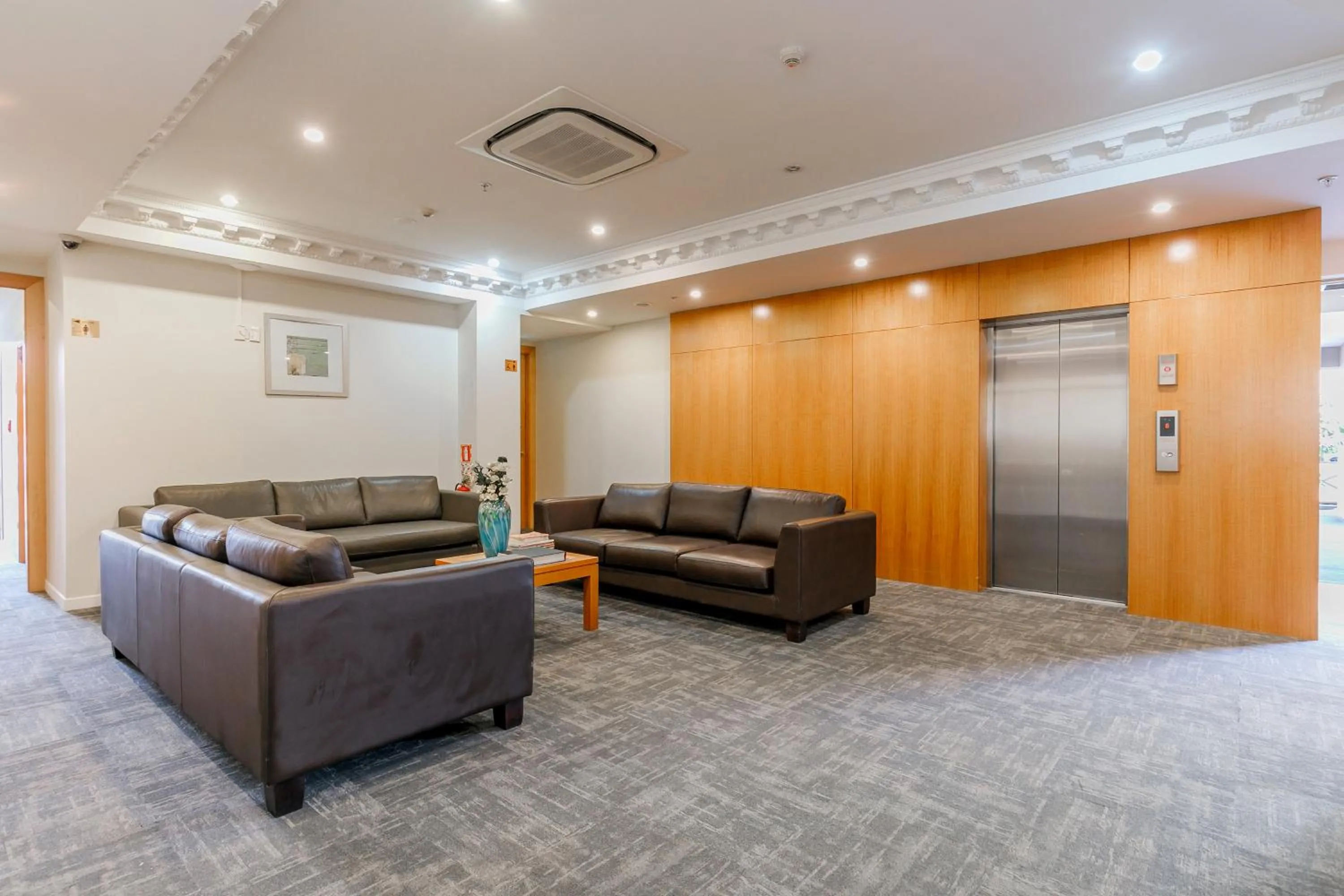 Lobby or reception in Boulevard Hotel