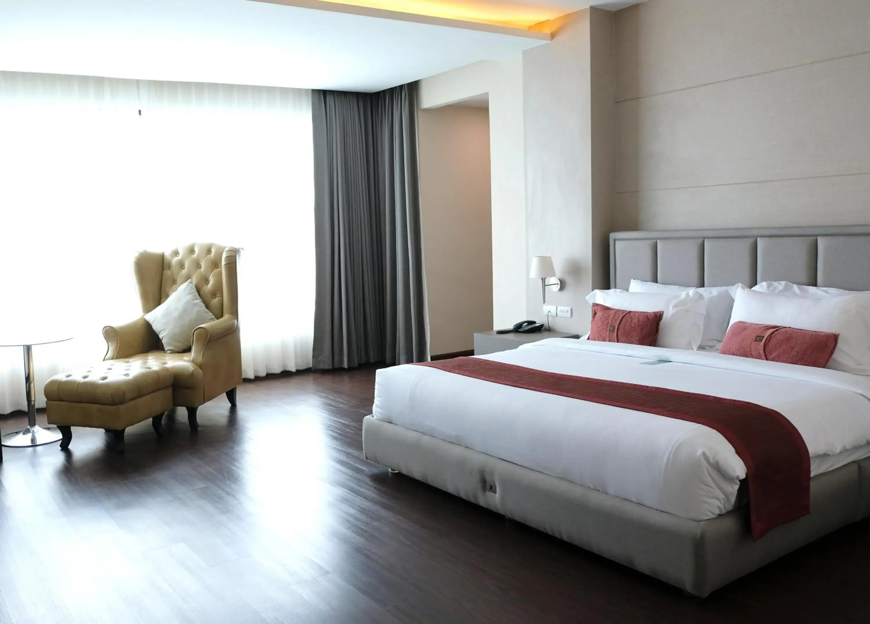 Presidential Suite in The Cheewin Hotel And Convention Presidential Suite in The Cheewin Hotel And Convention