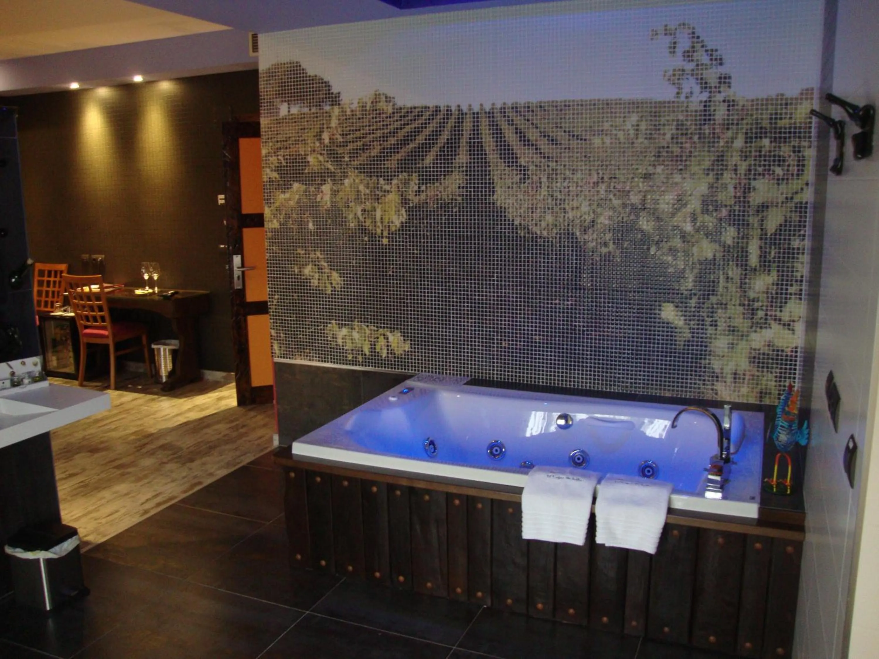 Bathroom in Hotel SPA El Lagar de Isilla