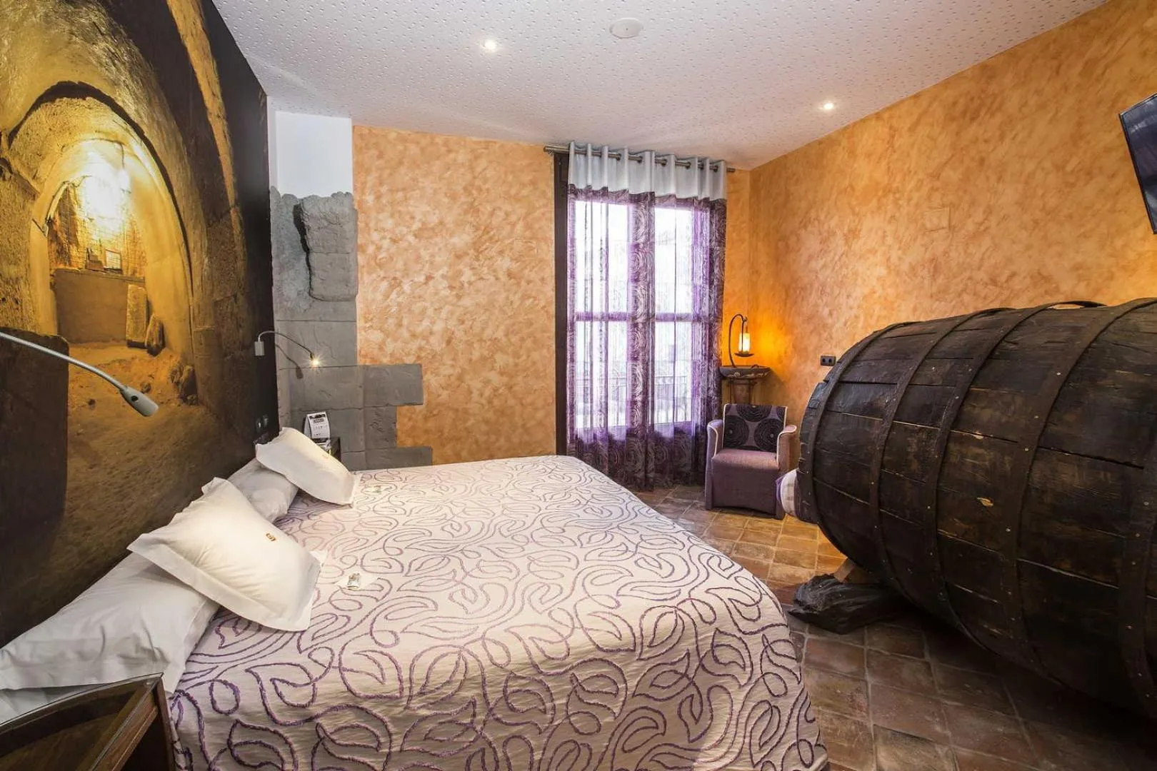 Day, Bed in Hotel SPA El Lagar de Isilla