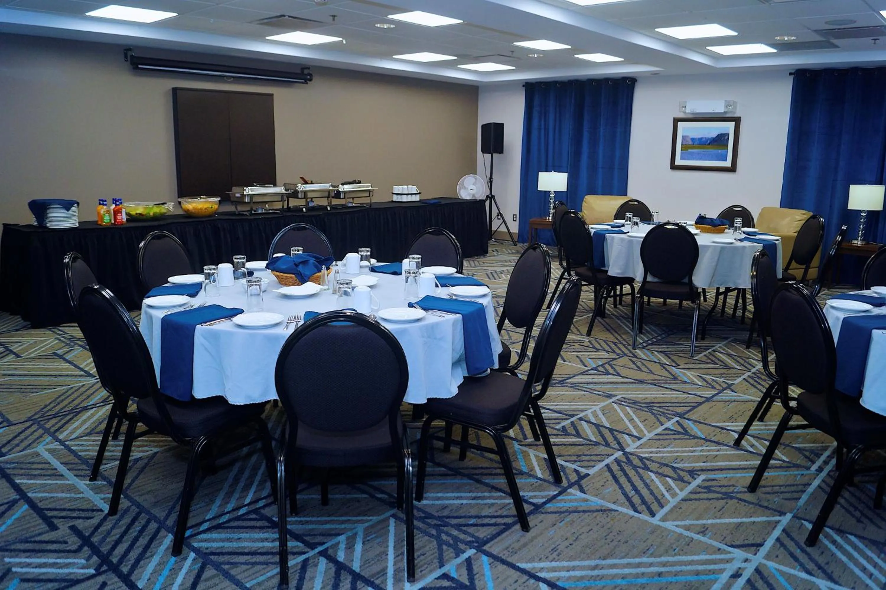 Banquet/Function facilities in Deer Lake Horizon Hotel, BW Signature Collection