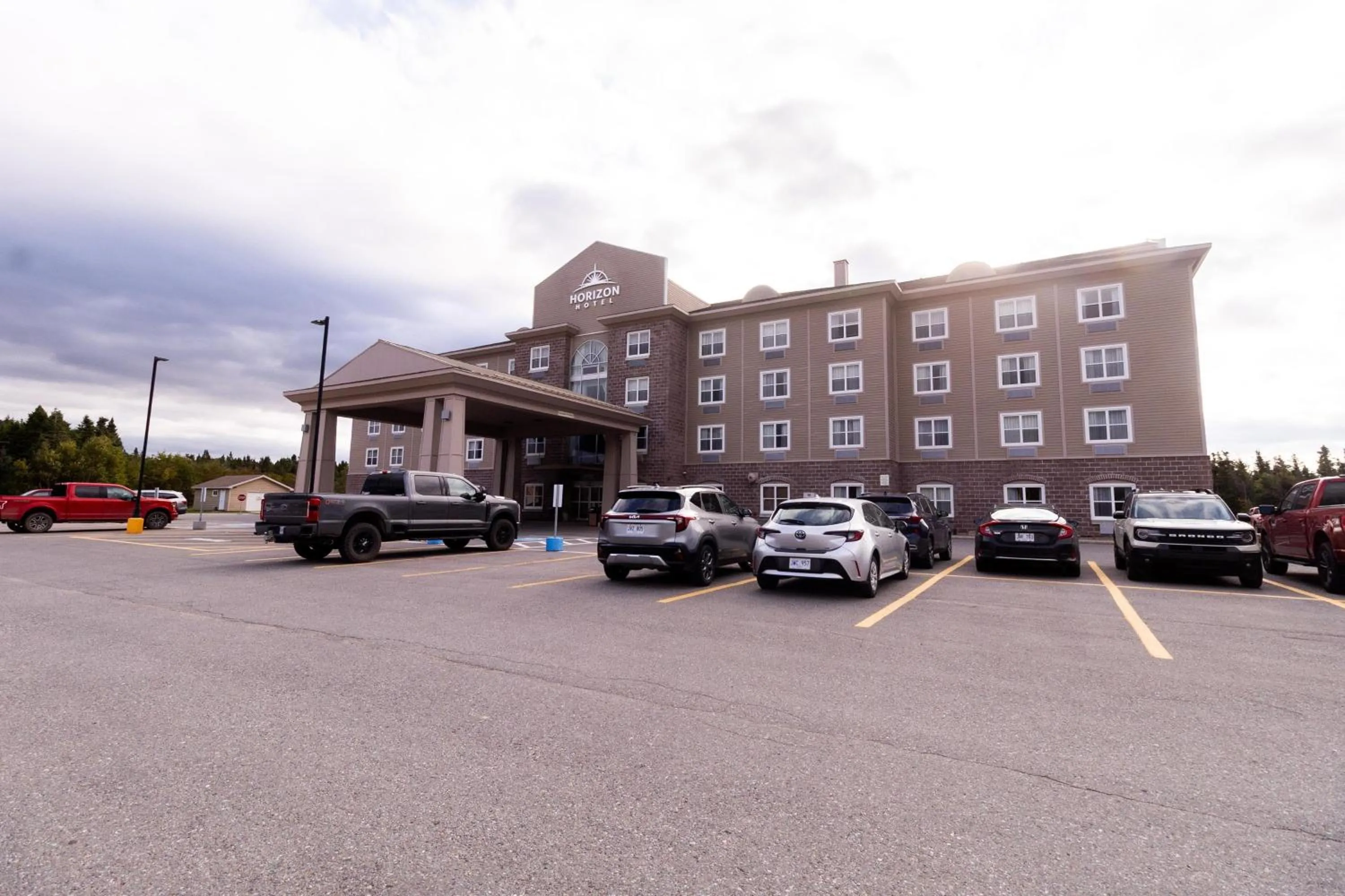 Property building in Deer Lake Horizon Hotel, BW Signature Collection