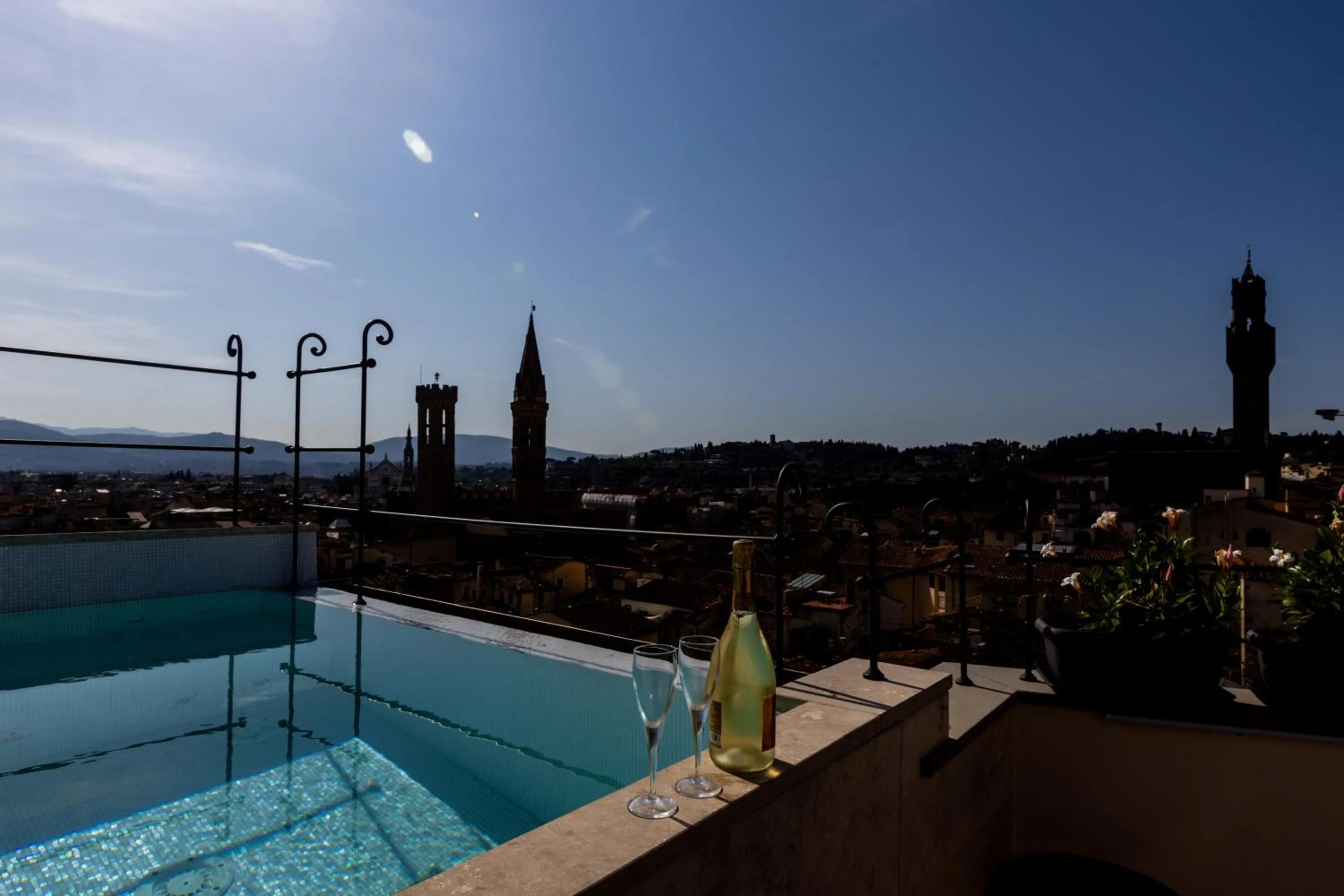 Balcony/Terrace in Donati Luxury Tower Suites