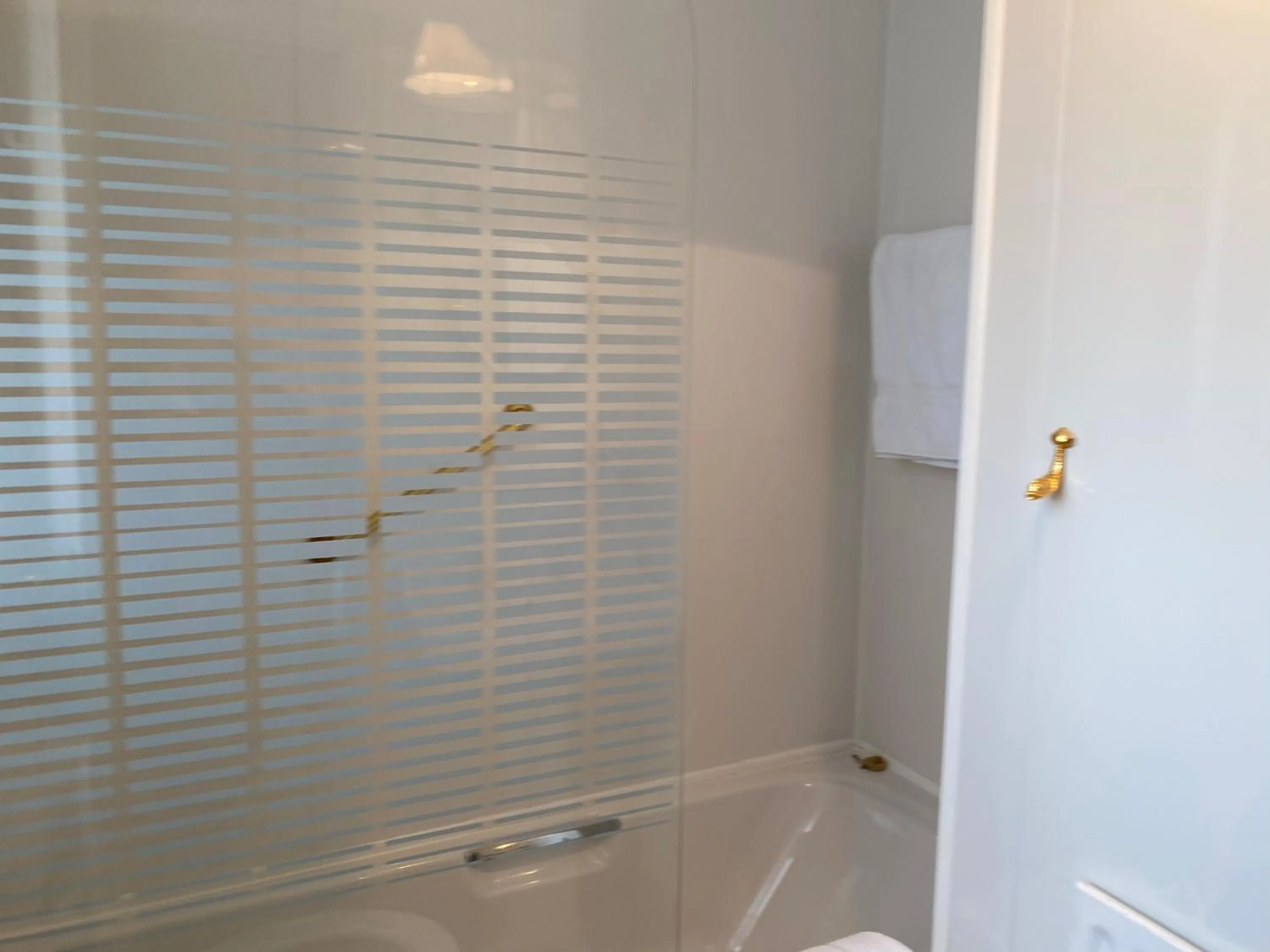 Bathroom in River Meadows B&B