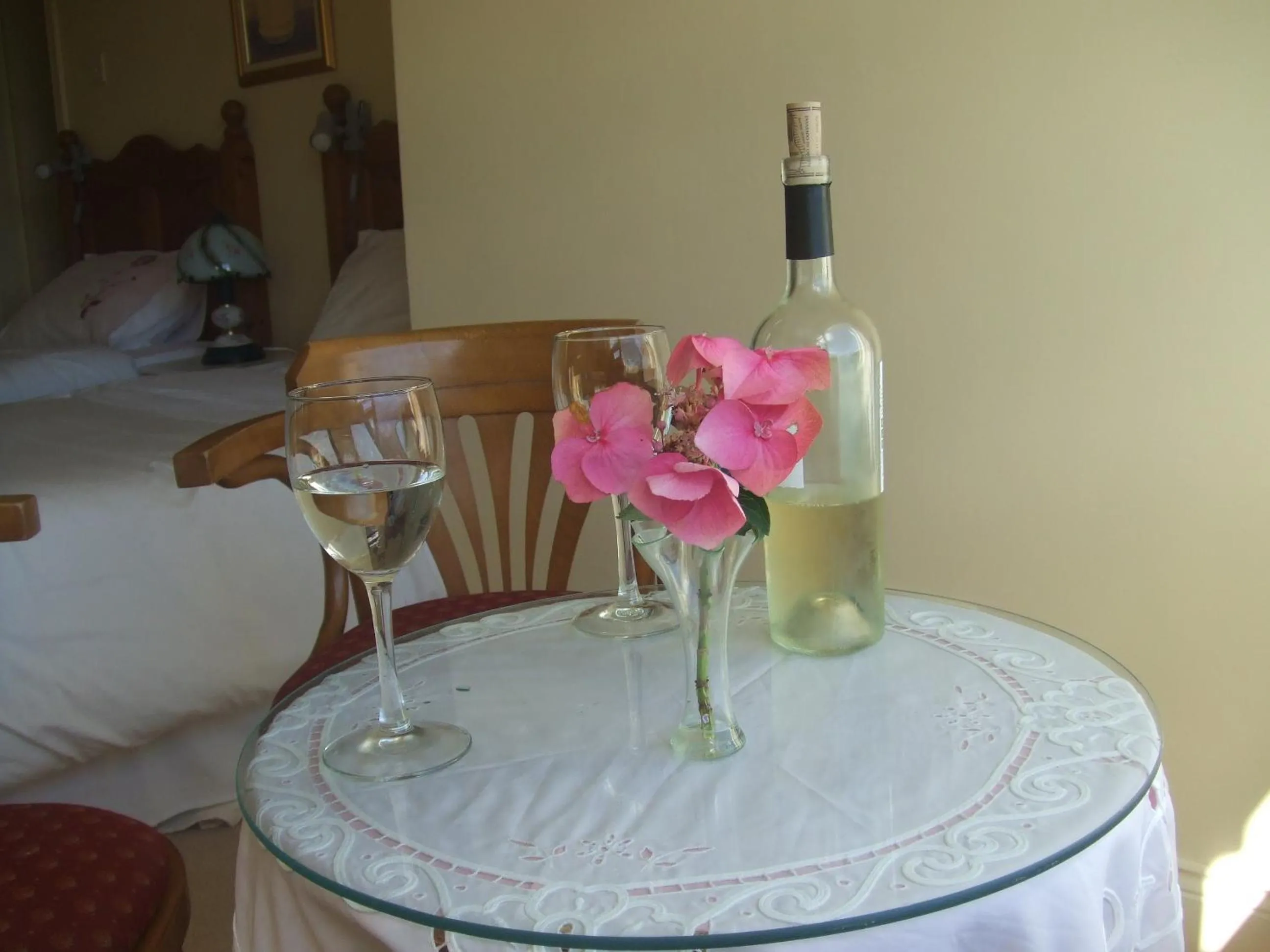 Twin Room in River Meadows B&B