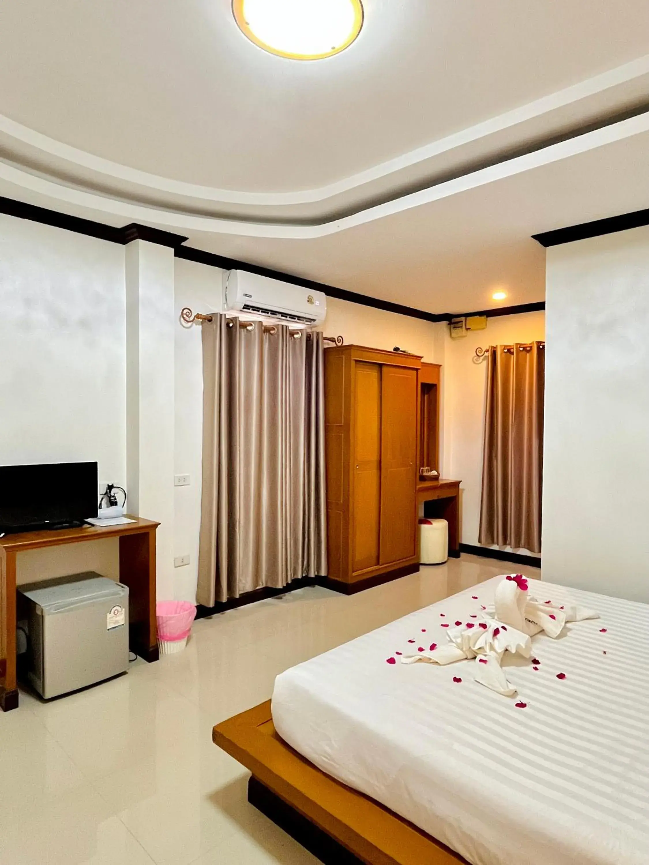 Superior Double Room in Lanta Nature House Superior Double Room in Lanta Nature House