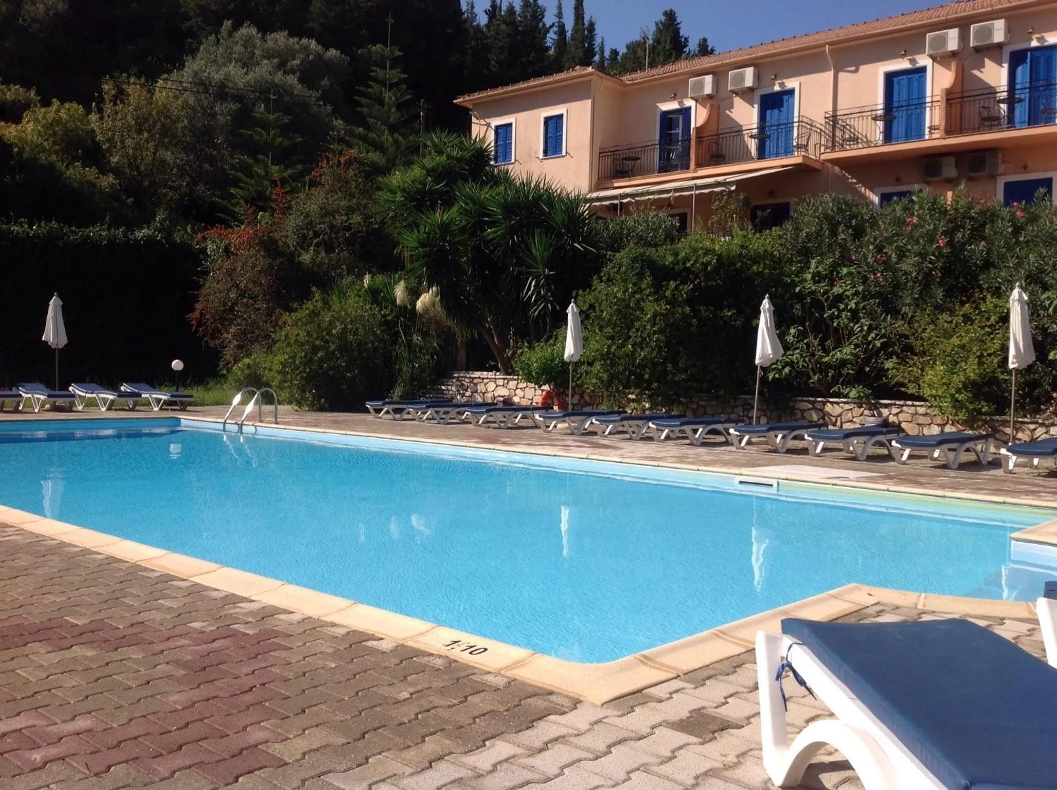 Swimming pool in Hotel Nostos