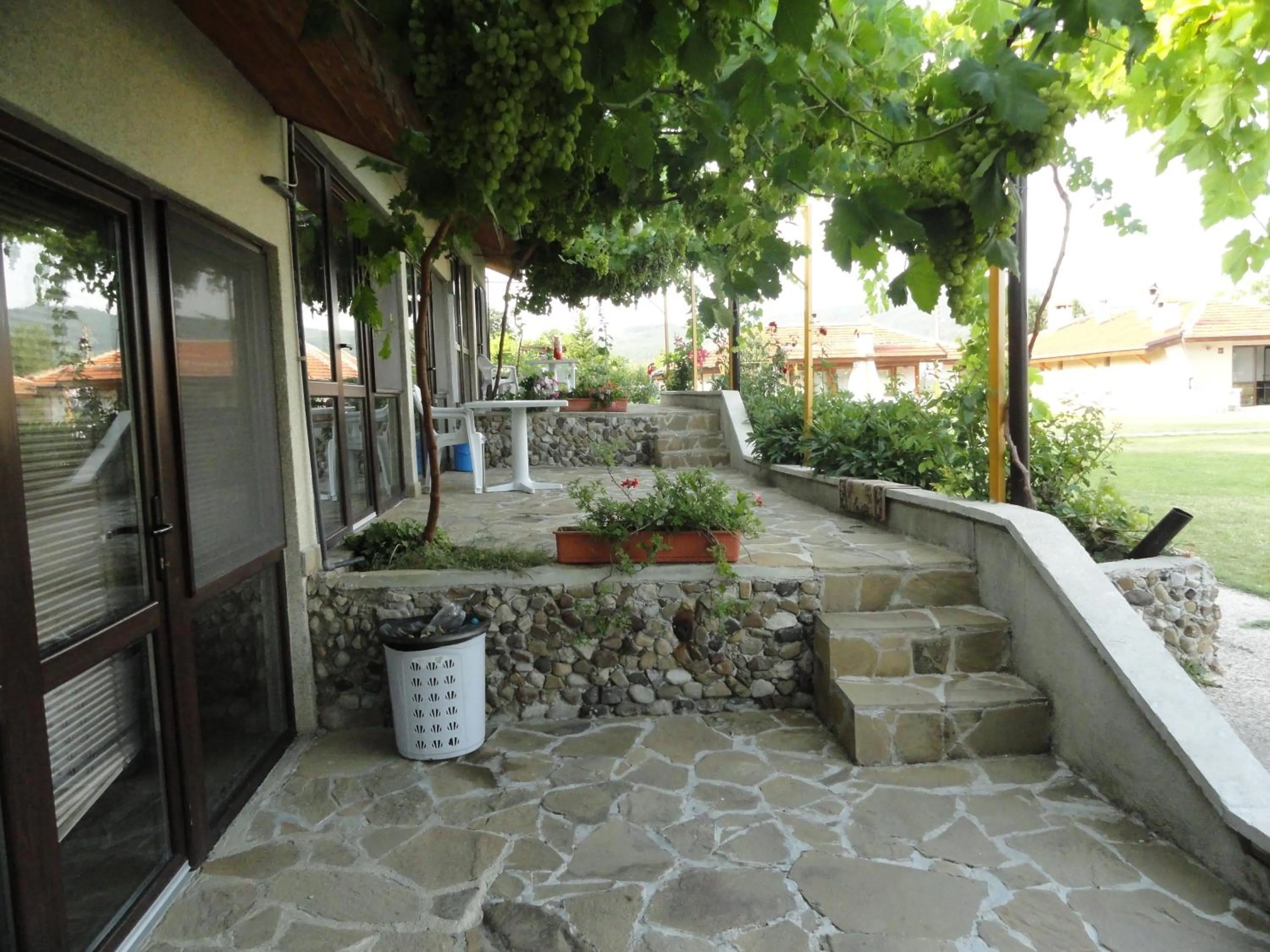 Facade/entrance in Family Hotel Belvedere