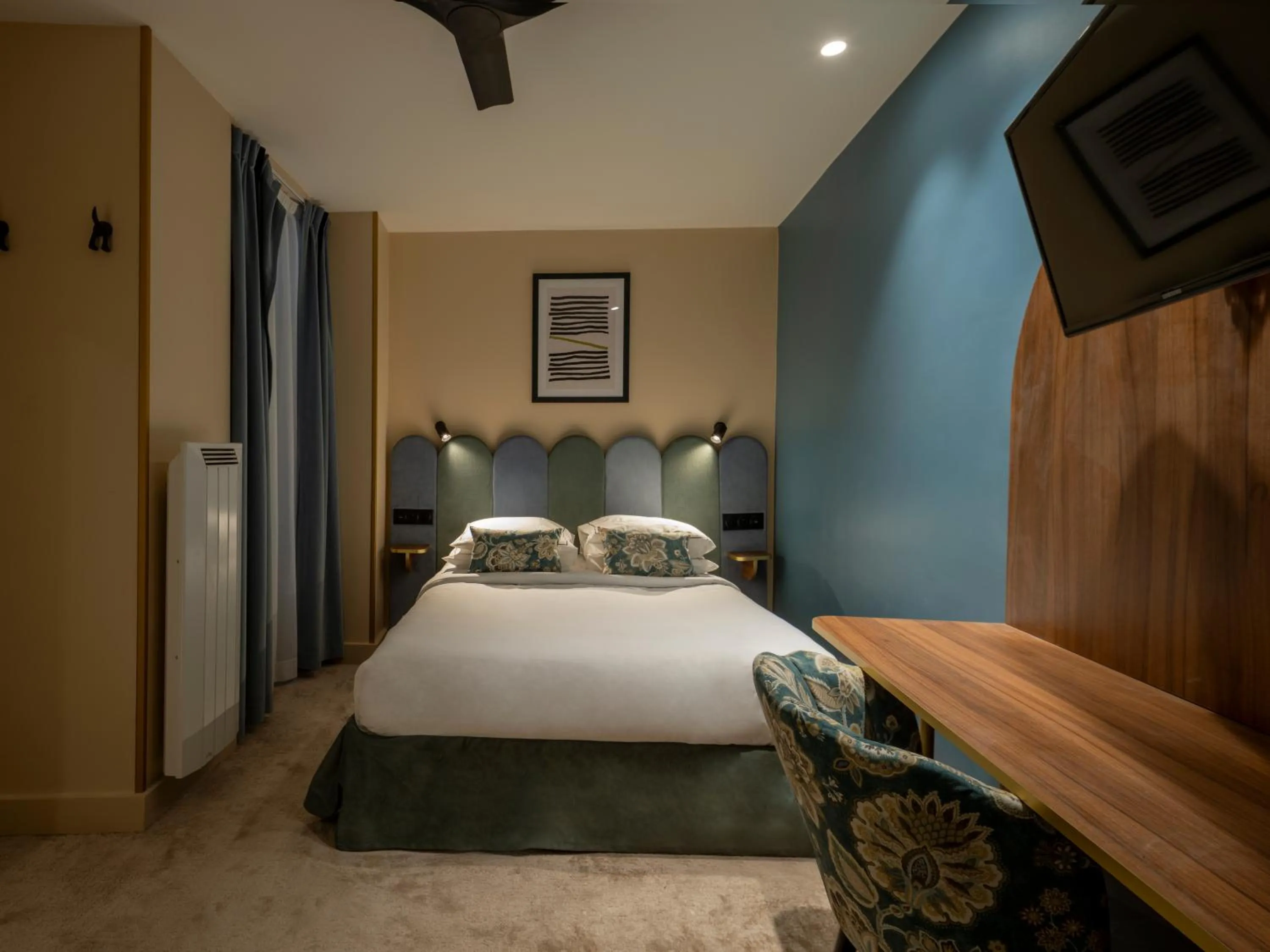 Bedroom, Bed in Hotel Boronali