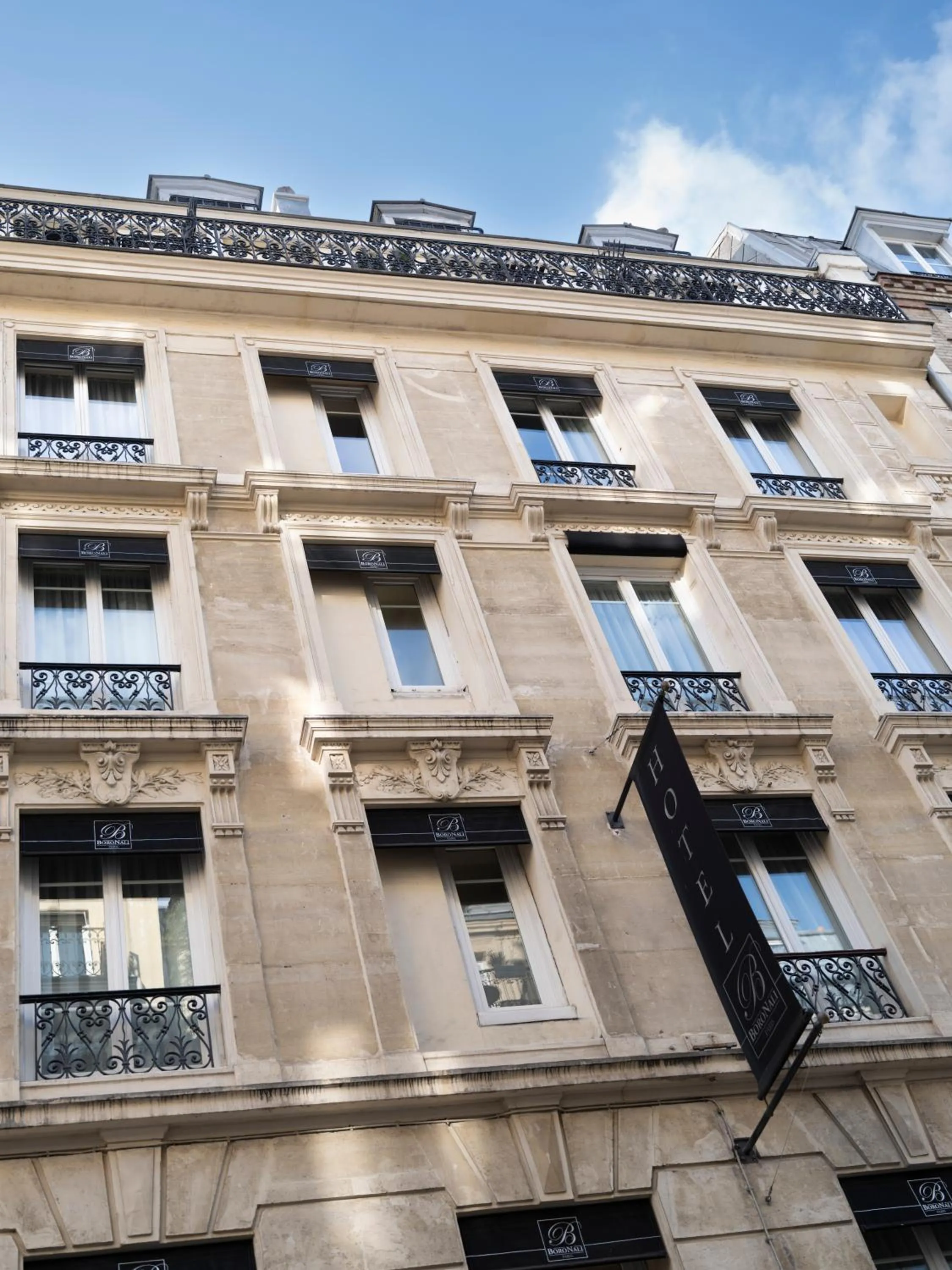 Property building in Hotel Boronali