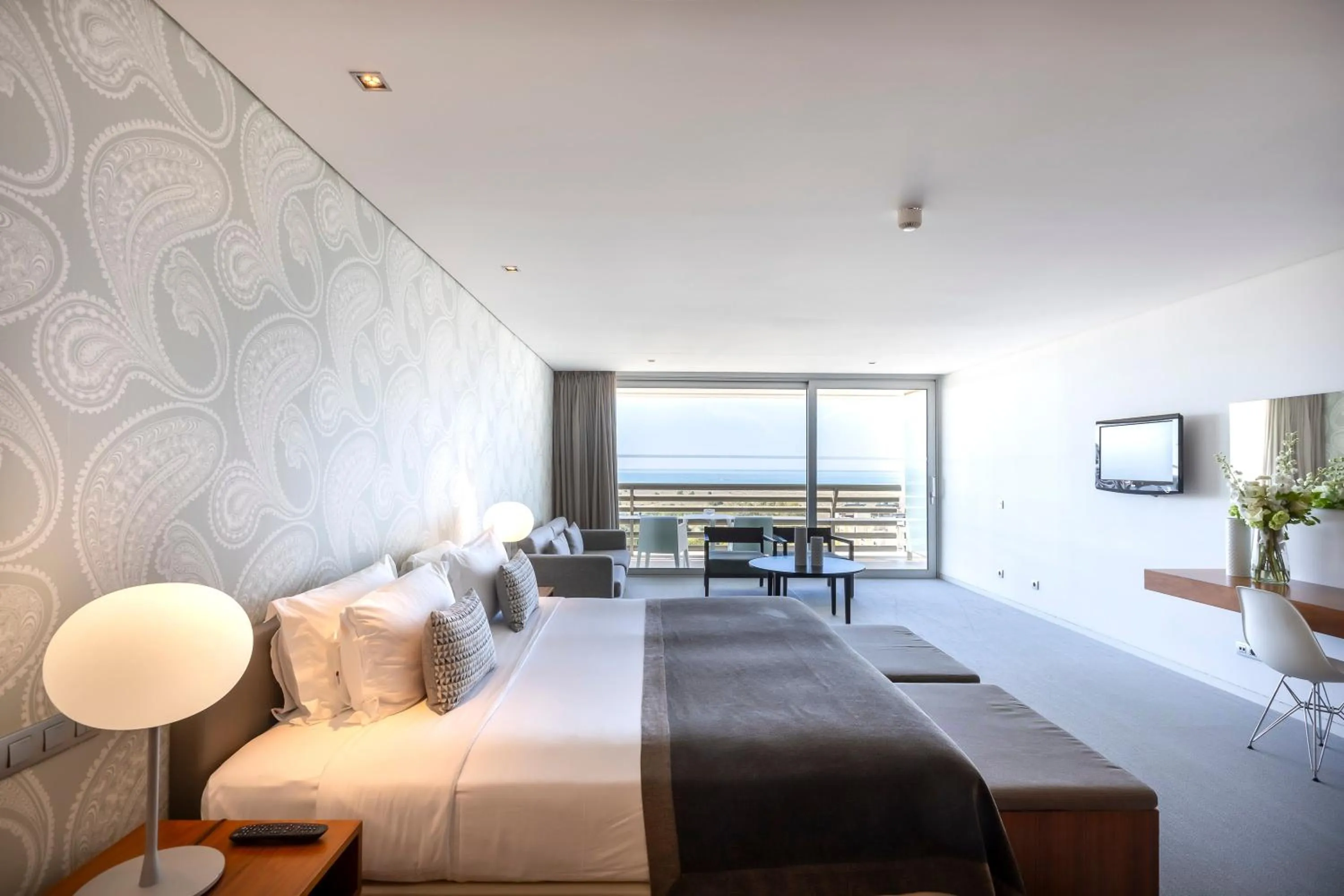 Bed in Troia Design Hotel