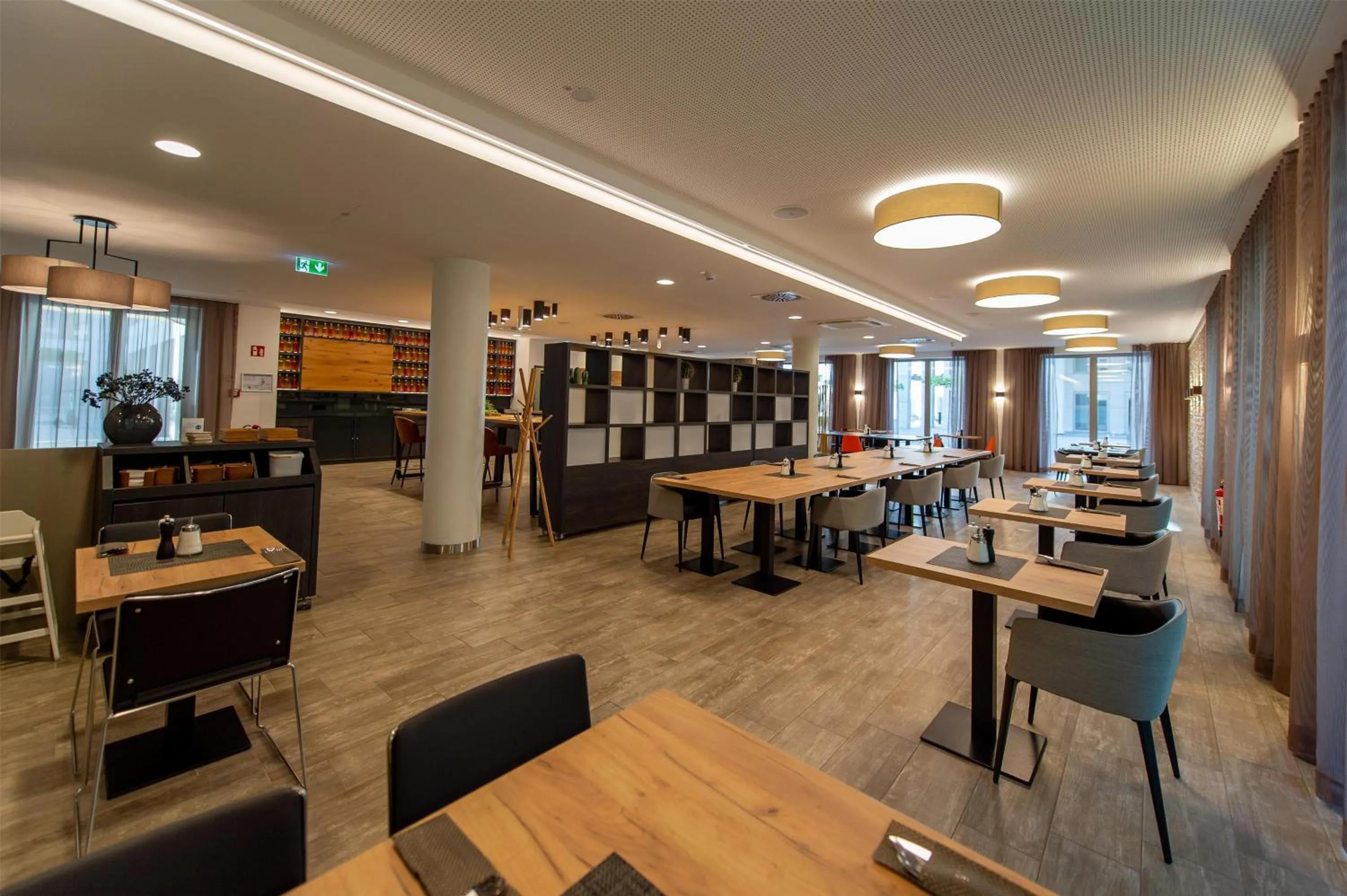 Breakfast in Best Western Hotel Wiesbaden