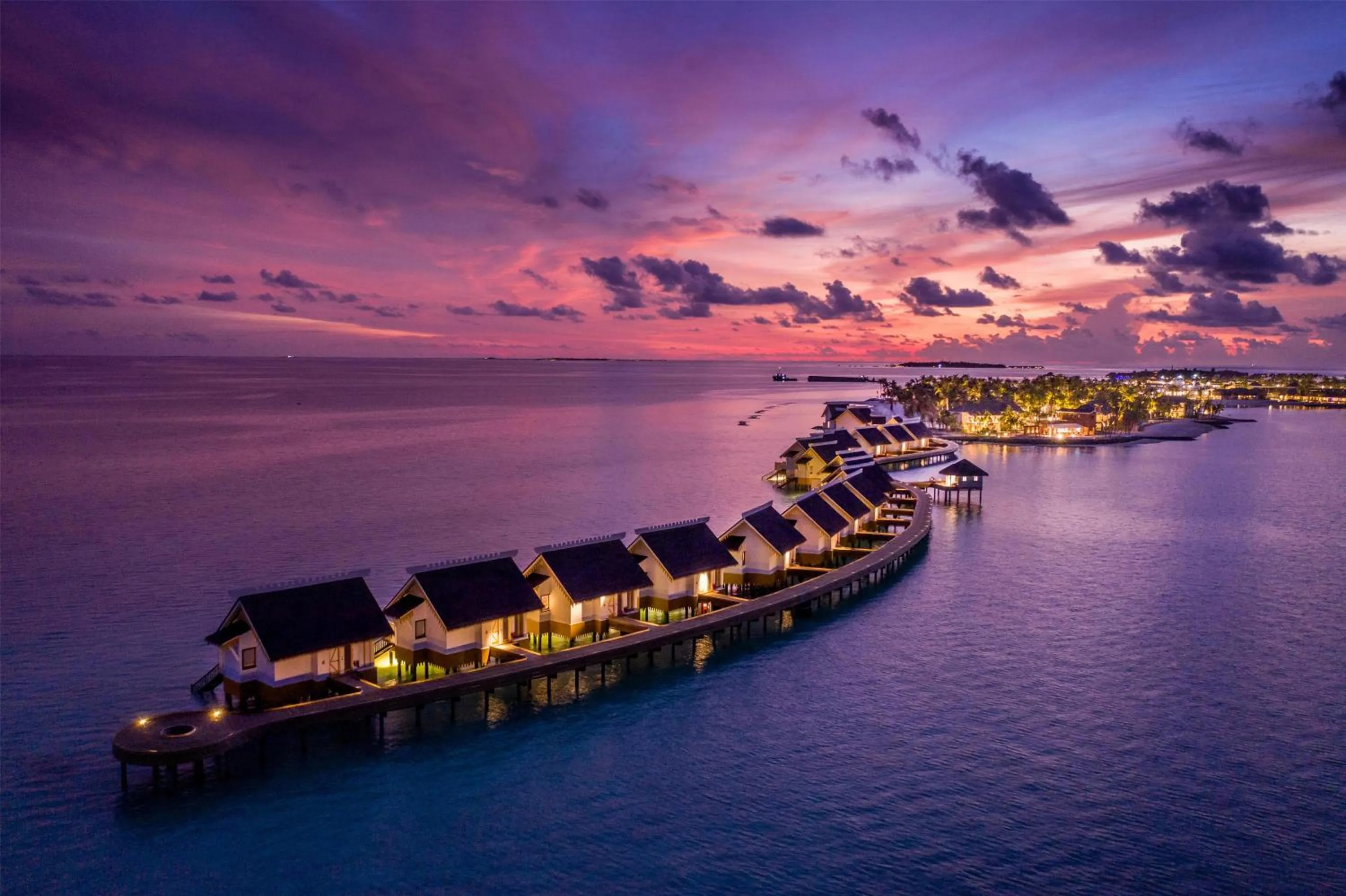 Property building in SAii Lagoon Maldives, Curio Collection By Hilton