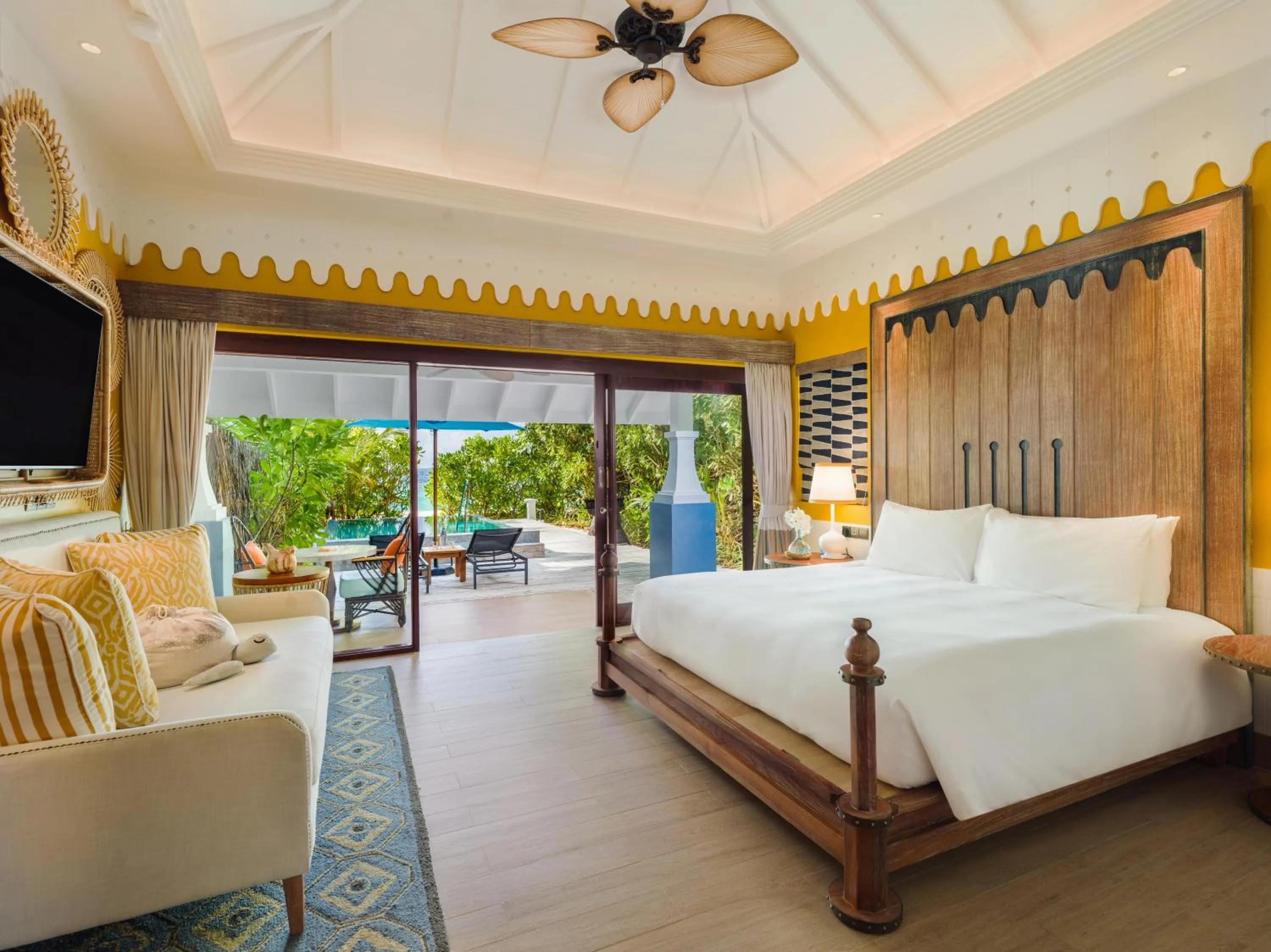 Bed in SAii Lagoon Maldives, Curio Collection By Hilton