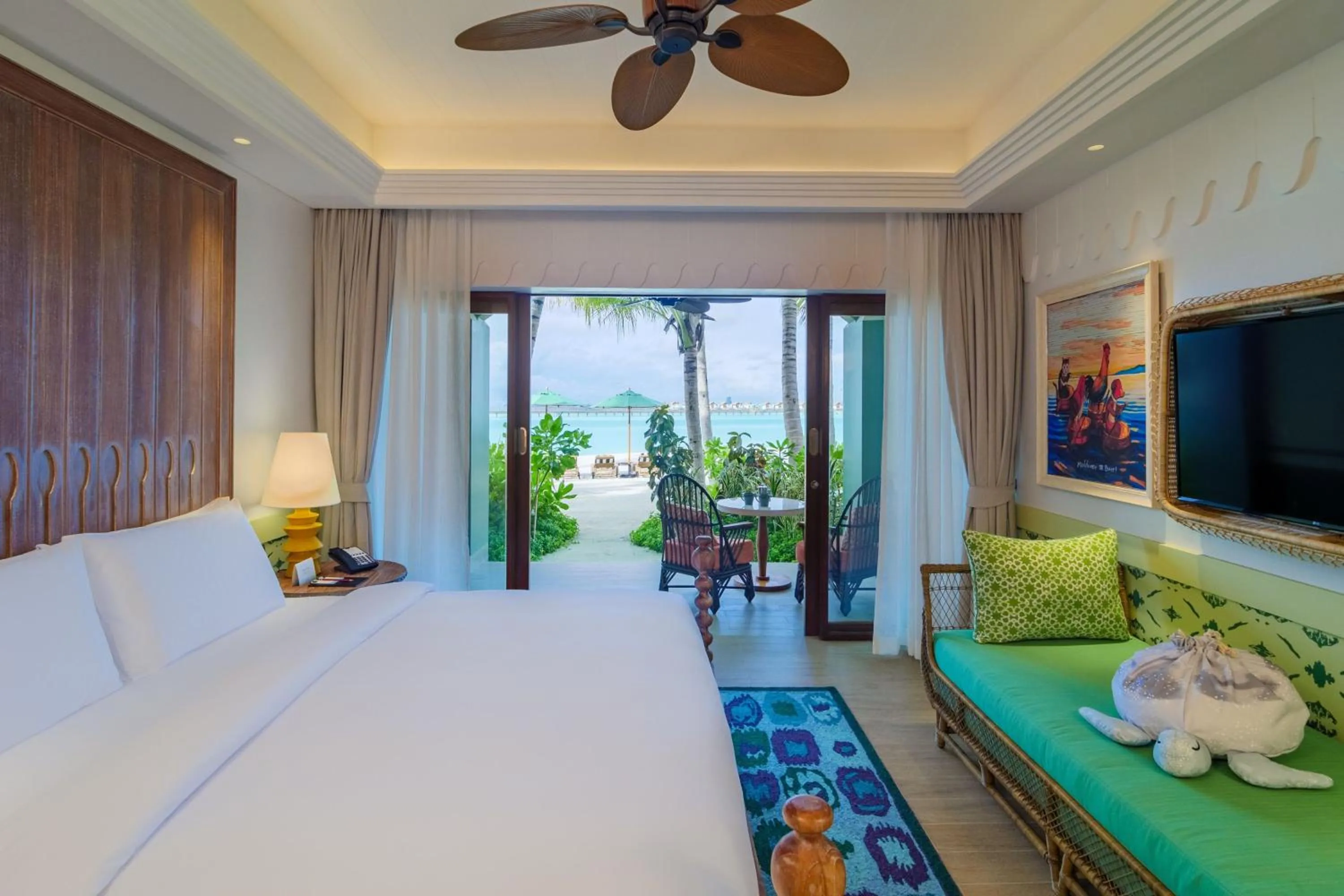 Bed in SAii Lagoon Maldives, Curio Collection By Hilton