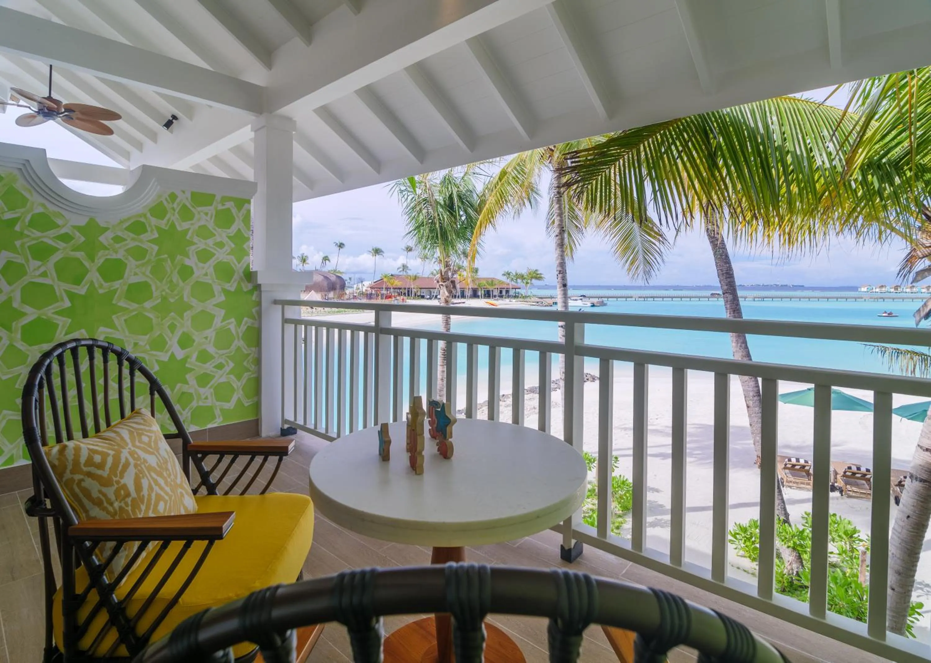 Balcony/Terrace in SAii Lagoon Maldives, Curio Collection By Hilton