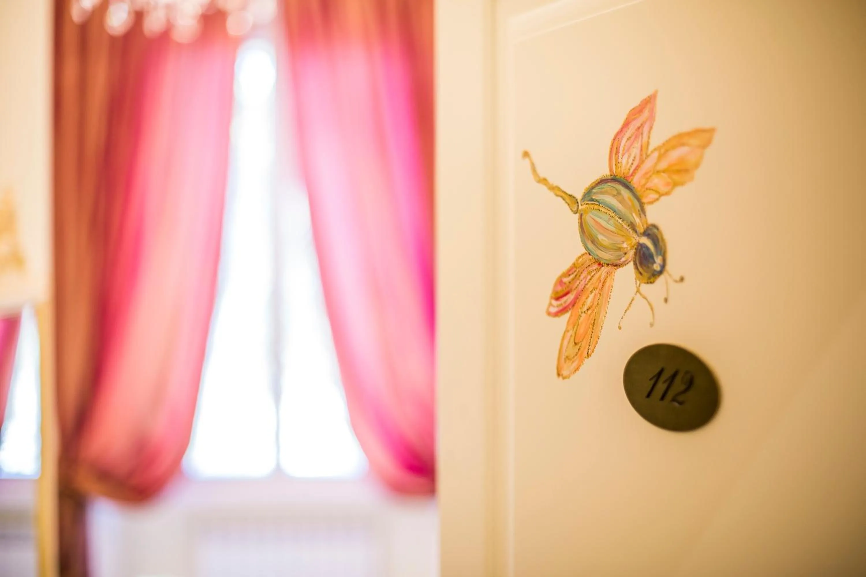 Decorative detail in Trastevere Royal Suite Trilussa