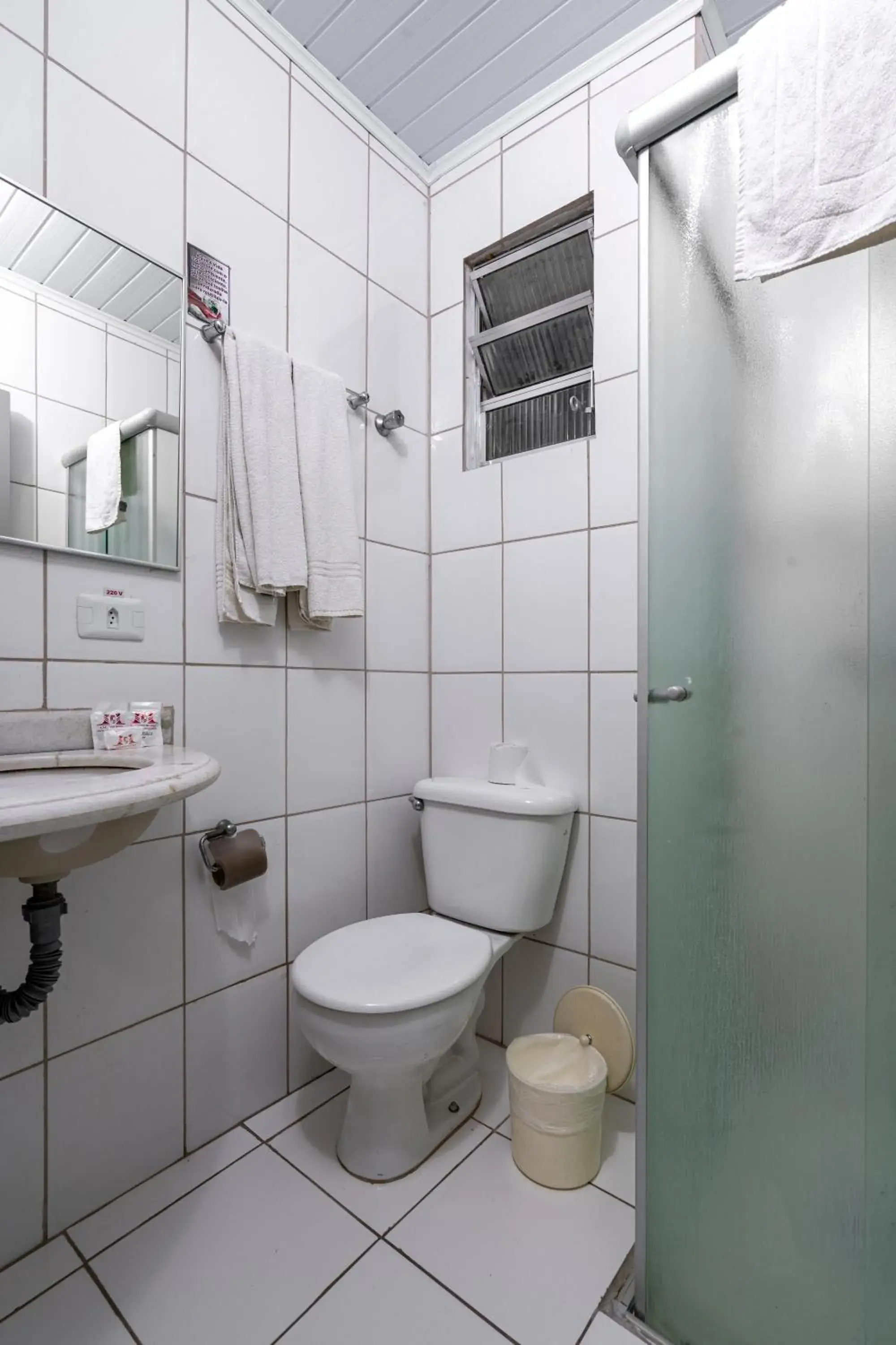 Twin Room - single occupancy in Plaza Hotel São José dos Campos Twin Room - single occupancy in Plaza Hotel São José dos Campos