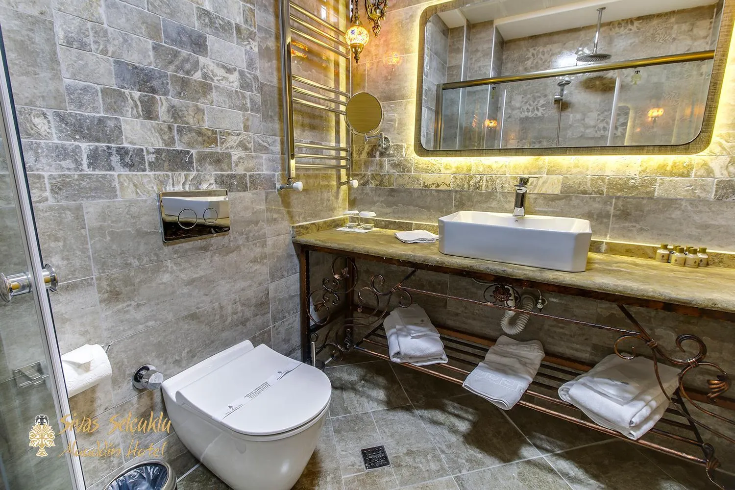 Toilet in Sivas Keykavus Hotel