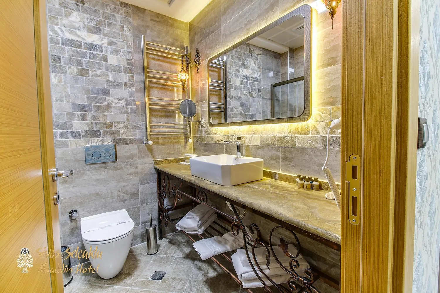 Toilet in Sivas Keykavus Hotel