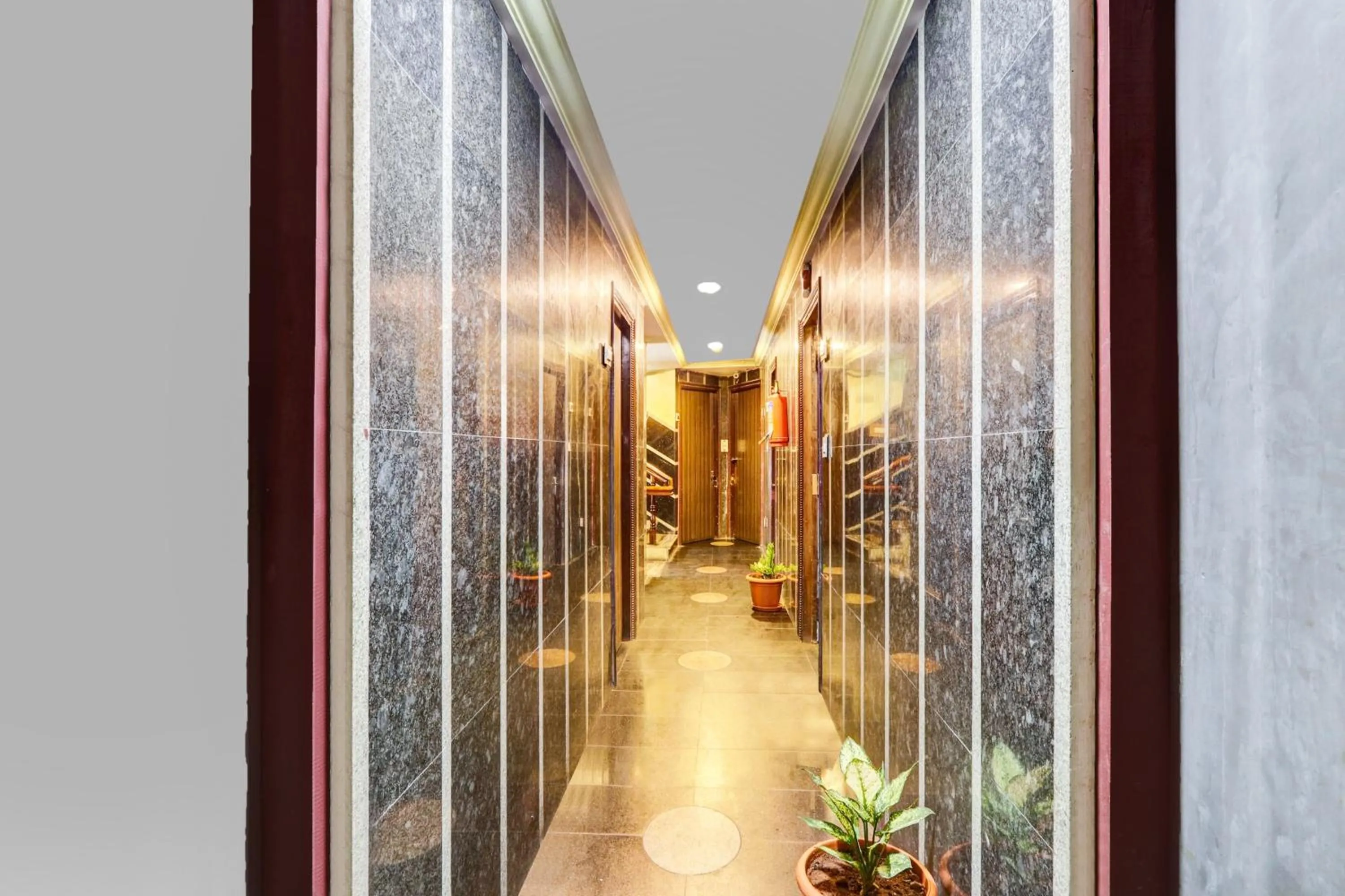 Lobby or reception in Super Hotel O Hanuman Pet Near Railway Station