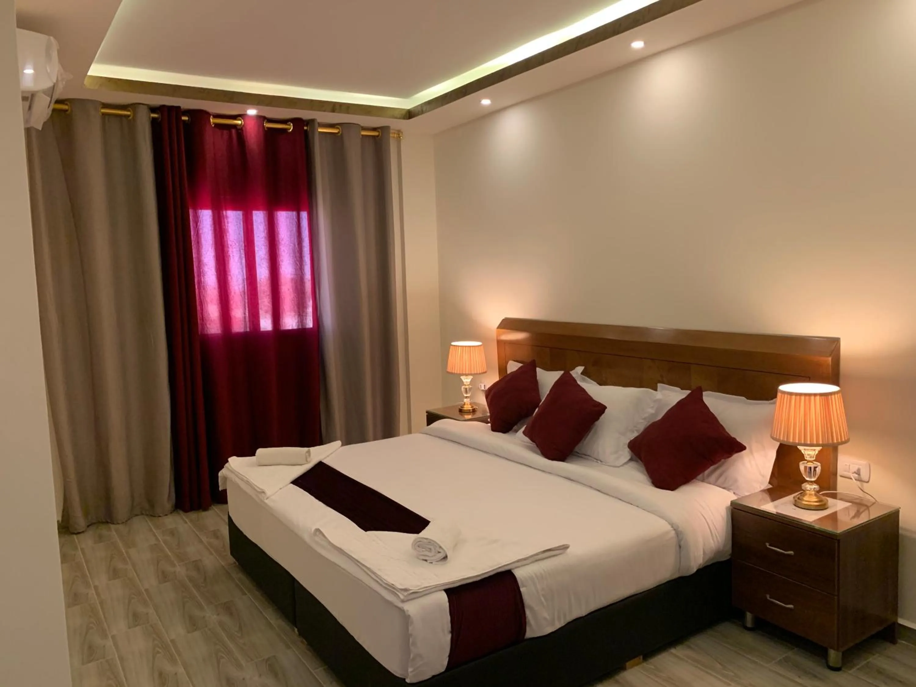 Bed in Petra Sky Hotel