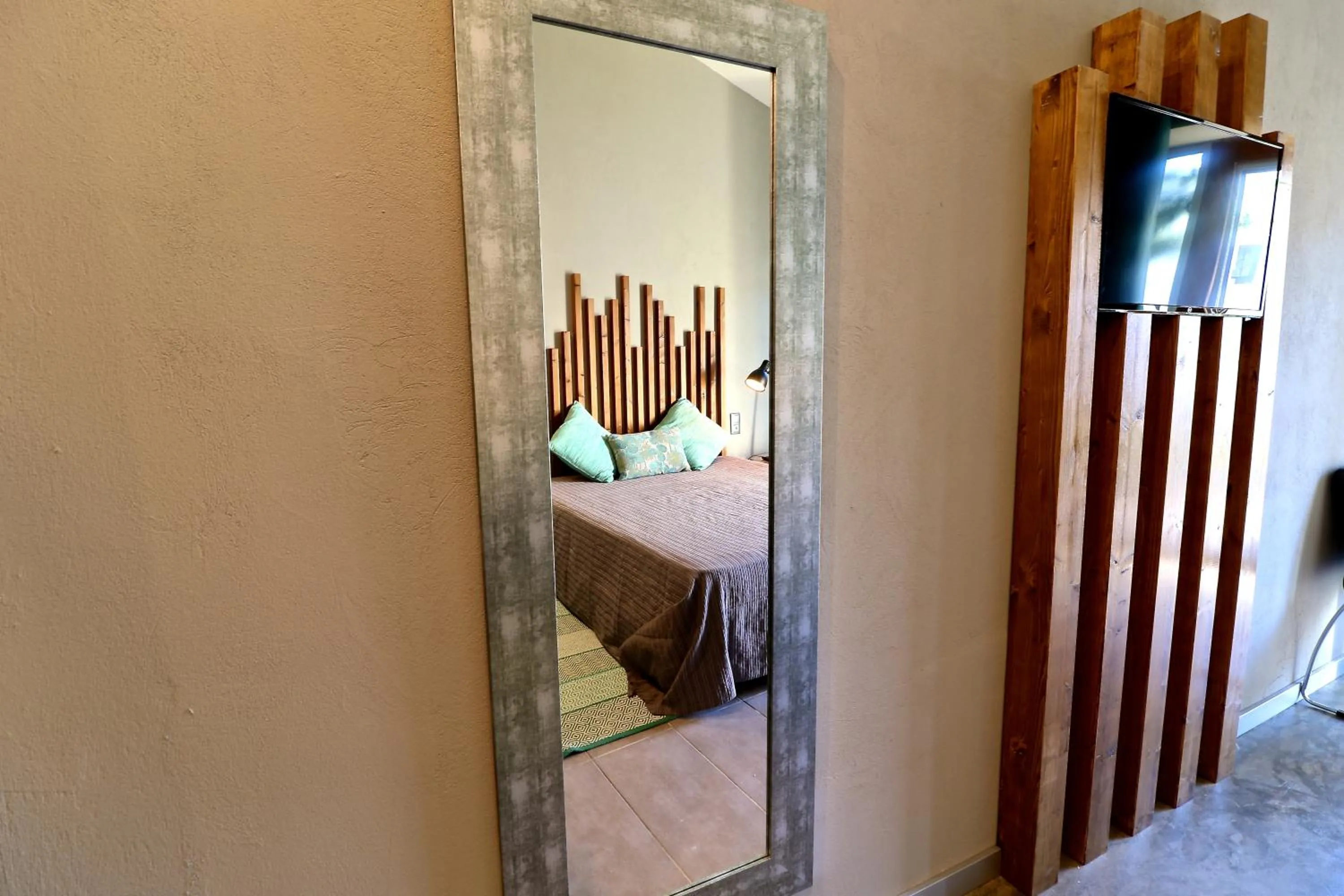 Bedroom, Bed in Lost & Found - Guesthouse & Suites