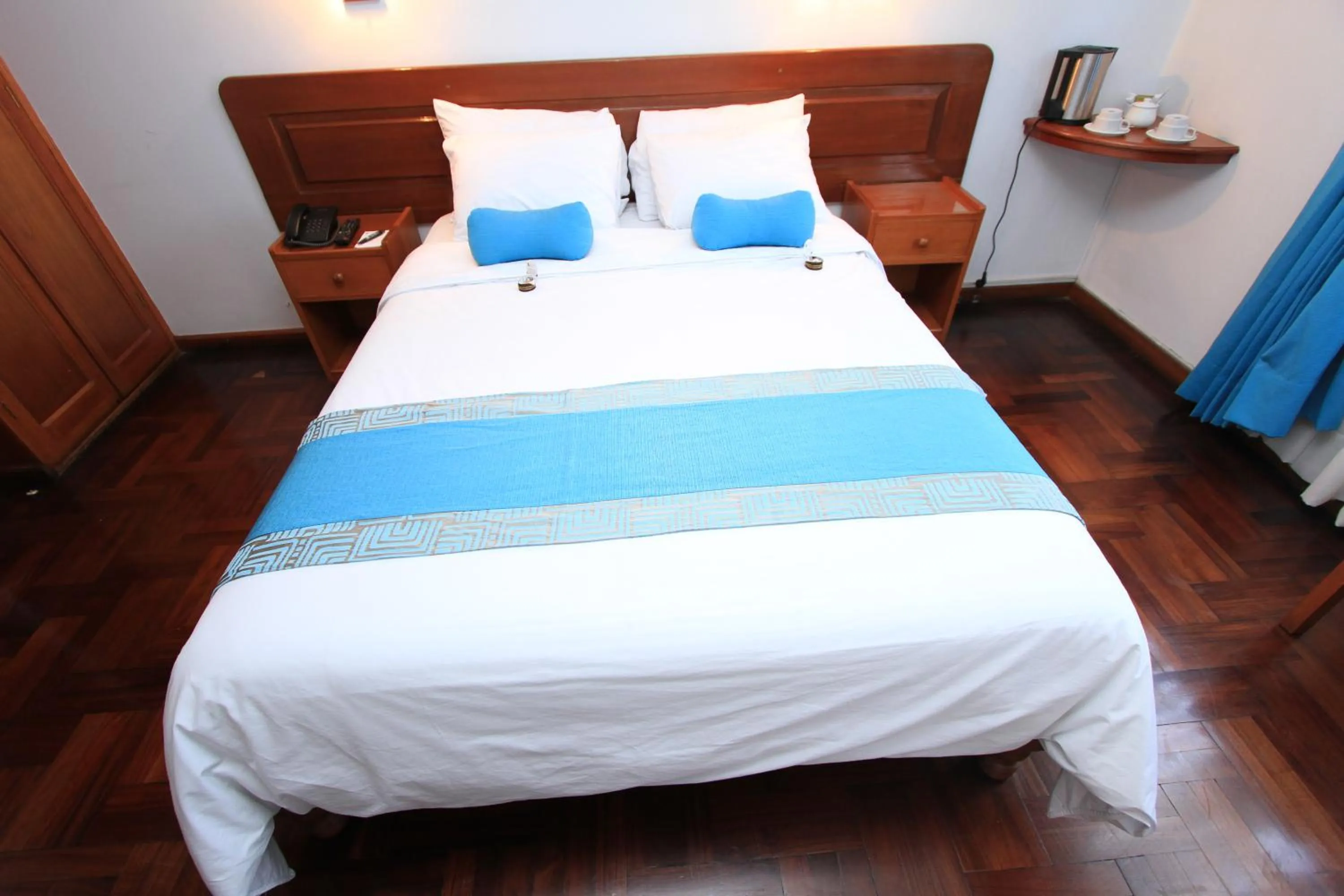 Food and drinks, Bed in Samana Hotel