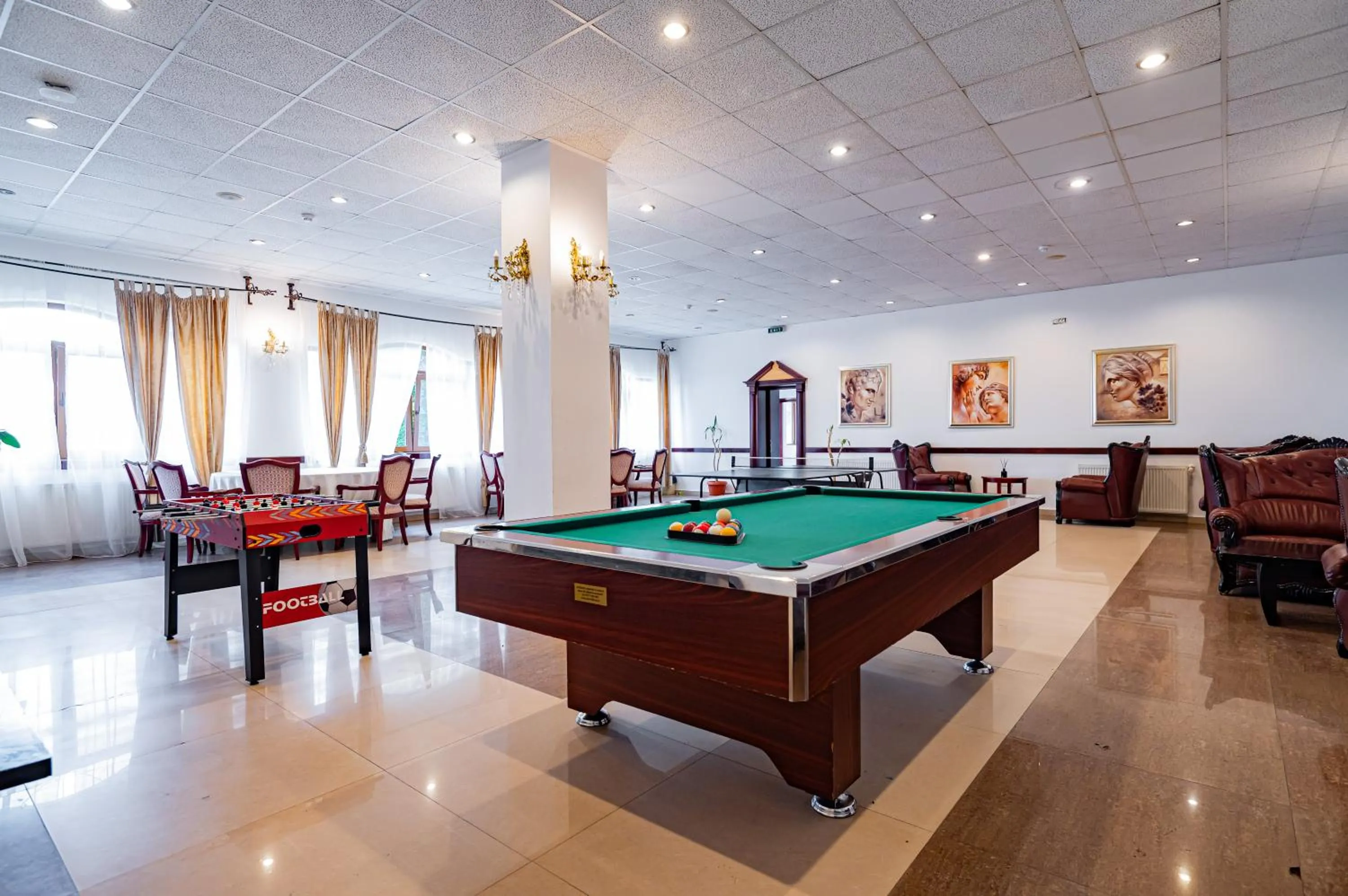 Billiard in Q Resort and Spa