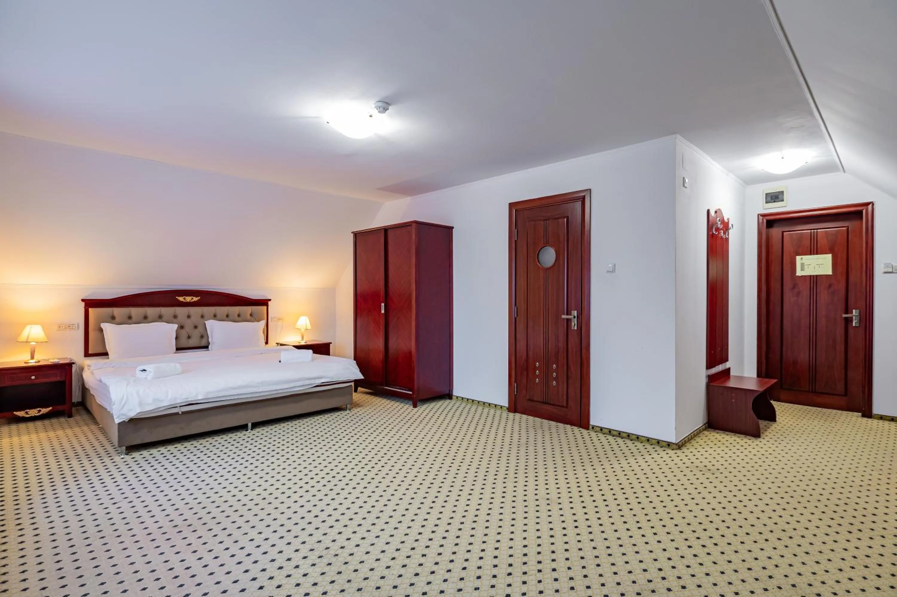 Photo of the whole room, Bed in Q Resort and Spa