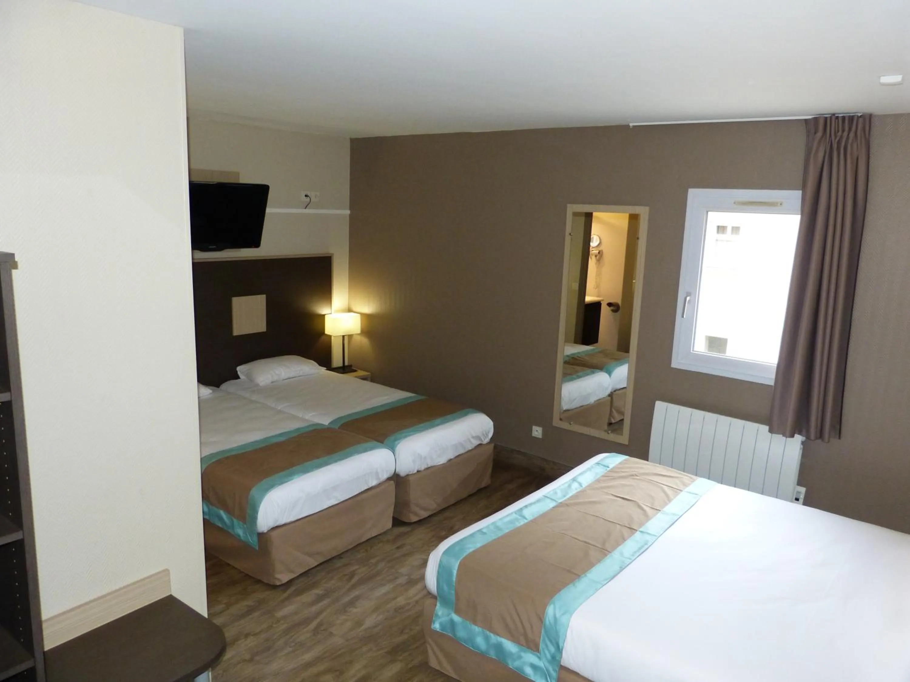 Bedroom, Bed in Hotel ARBOR - Les Hunaudieres - Le Mans Sud - Mulsanne