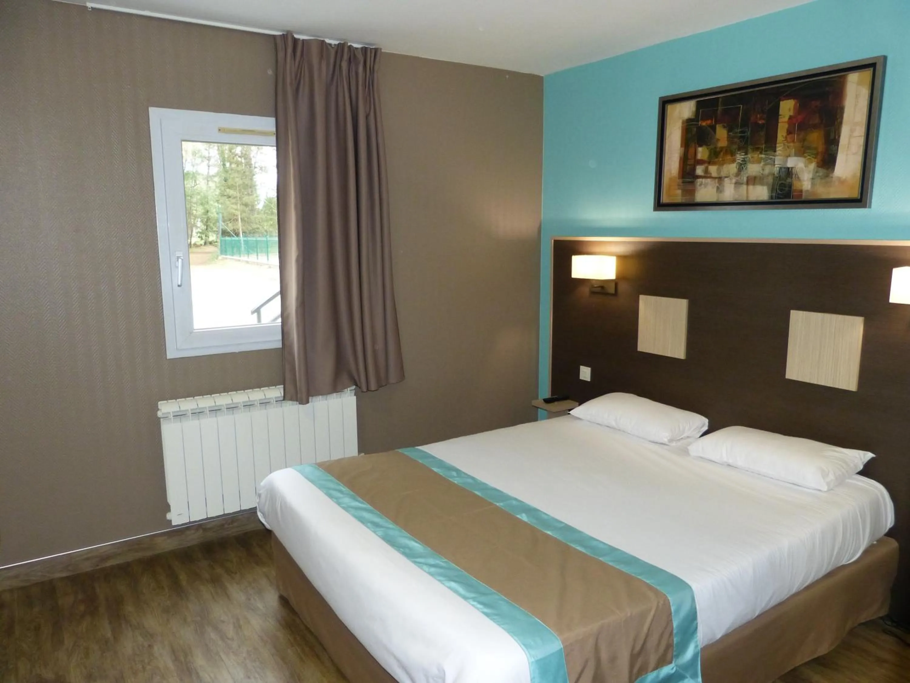 Bedroom, Bed in Hotel ARBOR - Les Hunaudieres - Le Mans Sud - Mulsanne