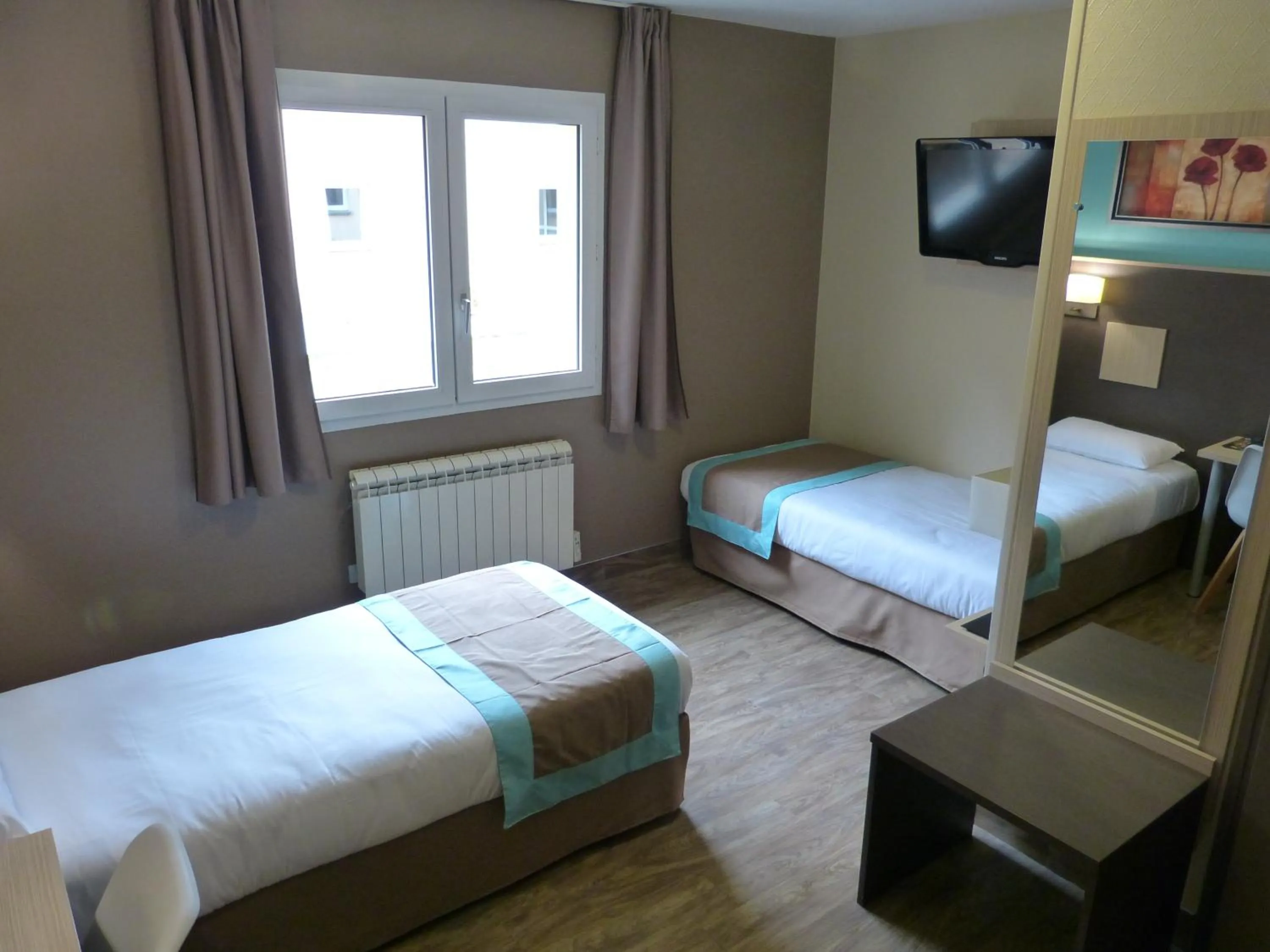 Bedroom, Bed in Hotel ARBOR - Les Hunaudieres - Le Mans Sud - Mulsanne