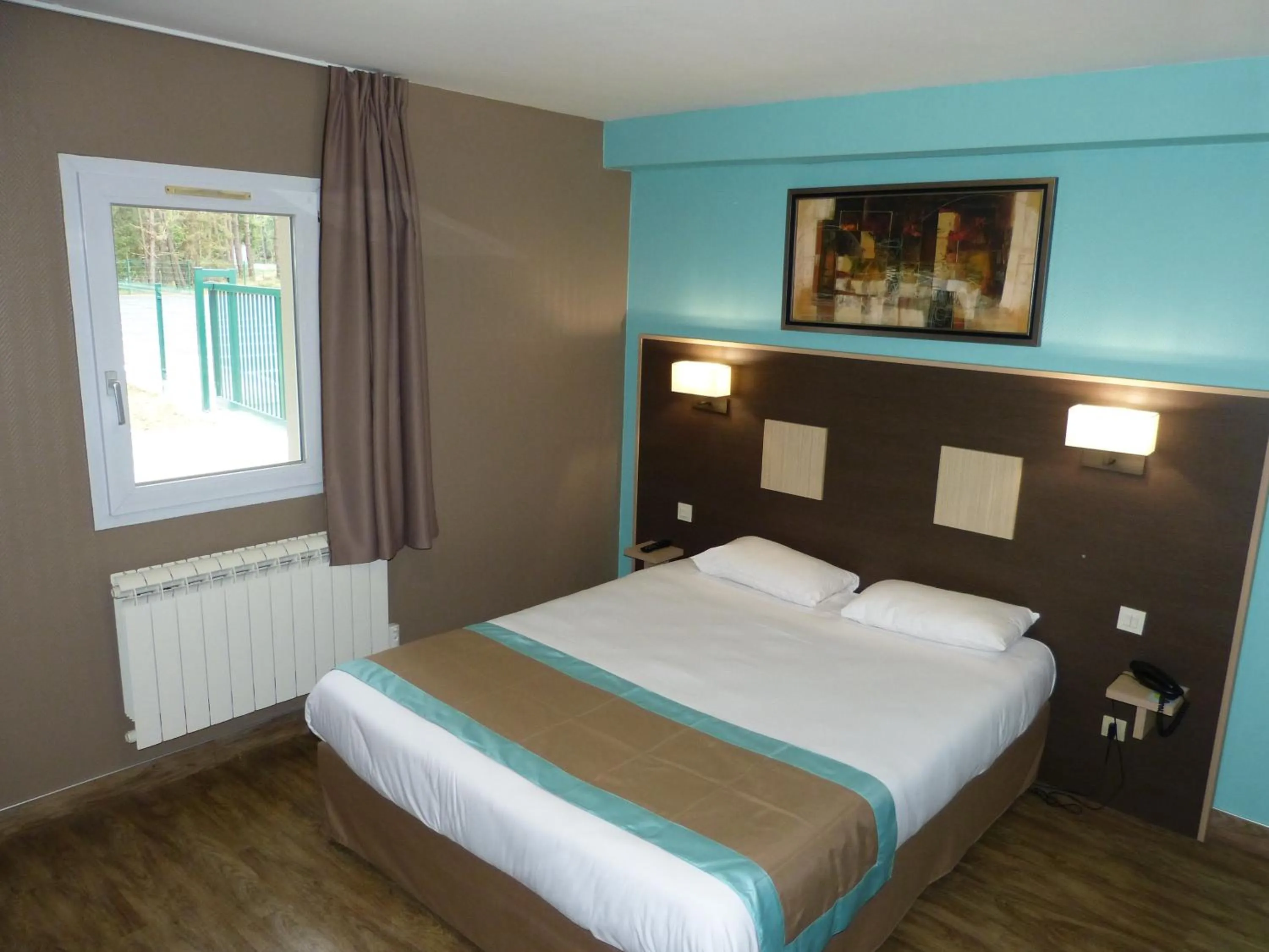 Bedroom, Bed in Hotel ARBOR - Les Hunaudieres - Le Mans Sud - Mulsanne