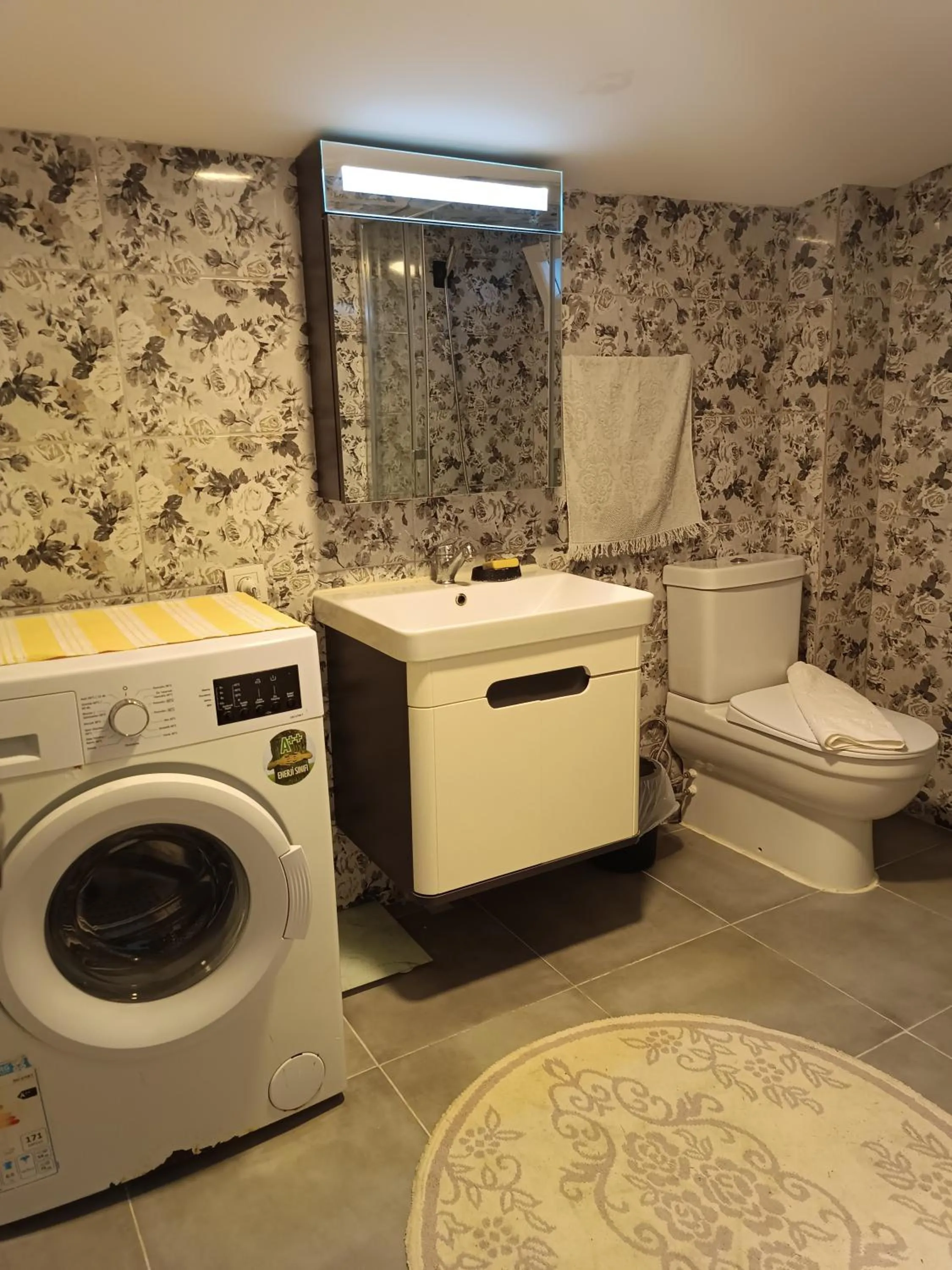 Bathroom in Tepe Hotel