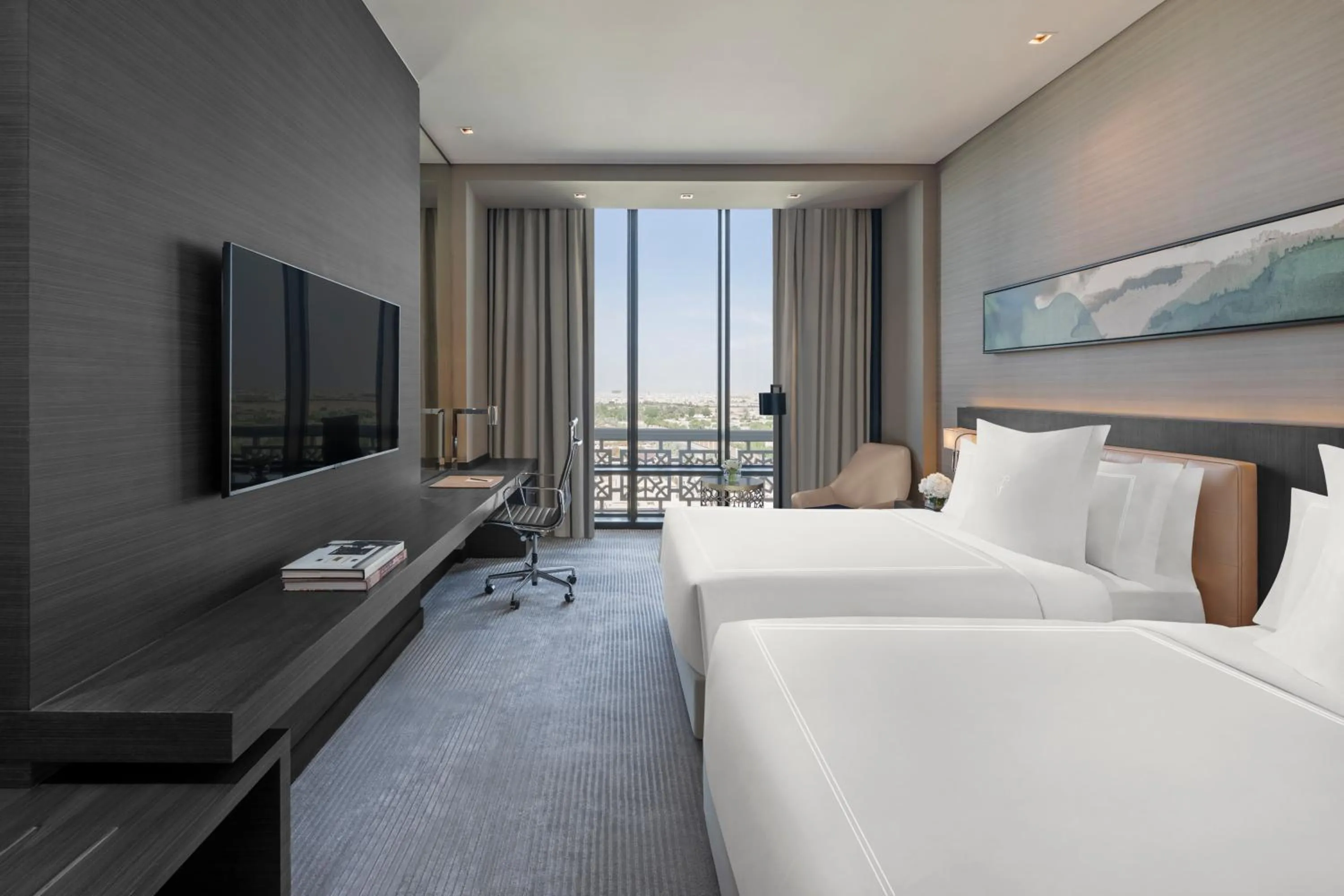 Bed in Fairmont Riyadh