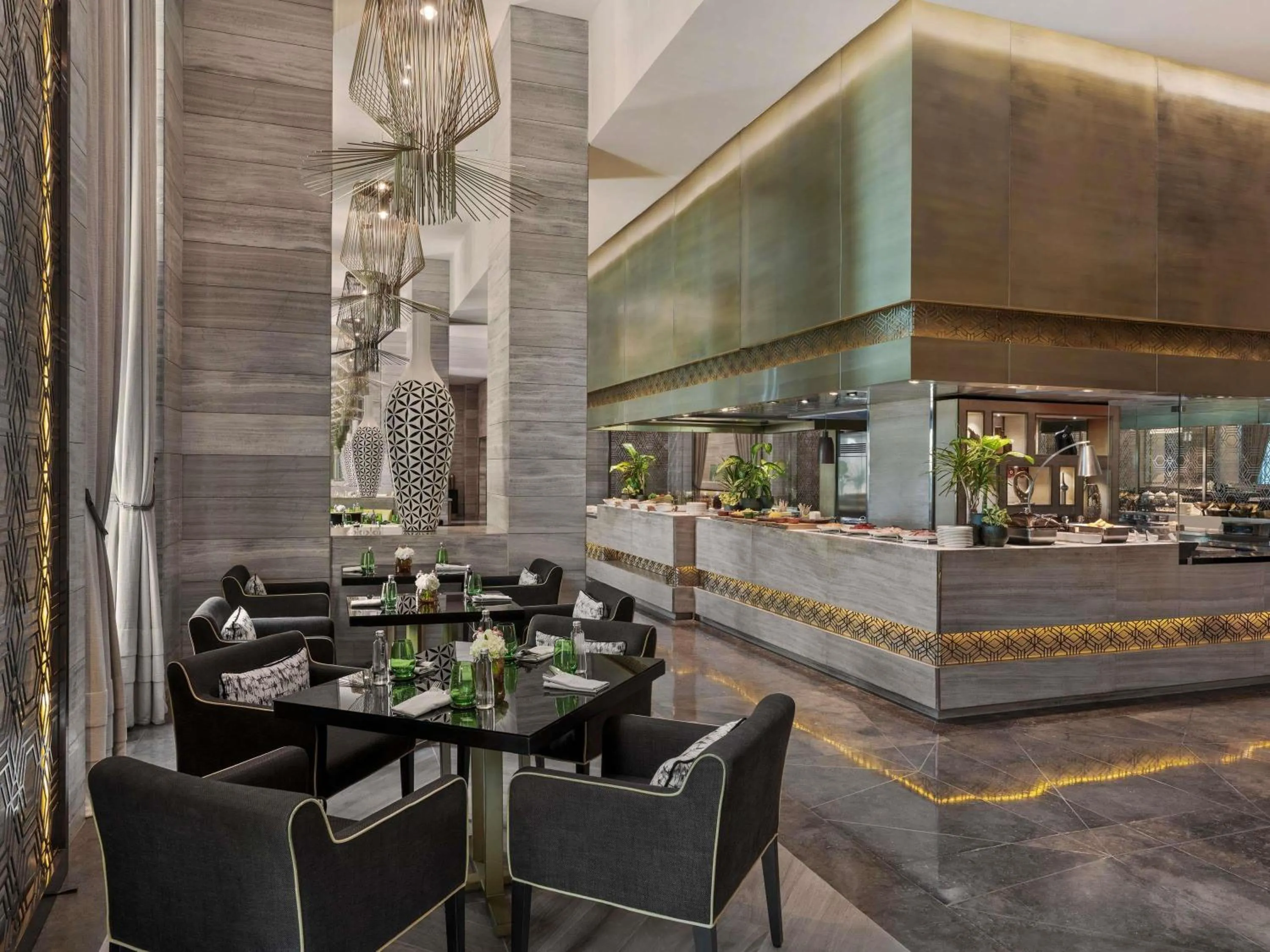 Restaurant/places to eat in Fairmont Riyadh