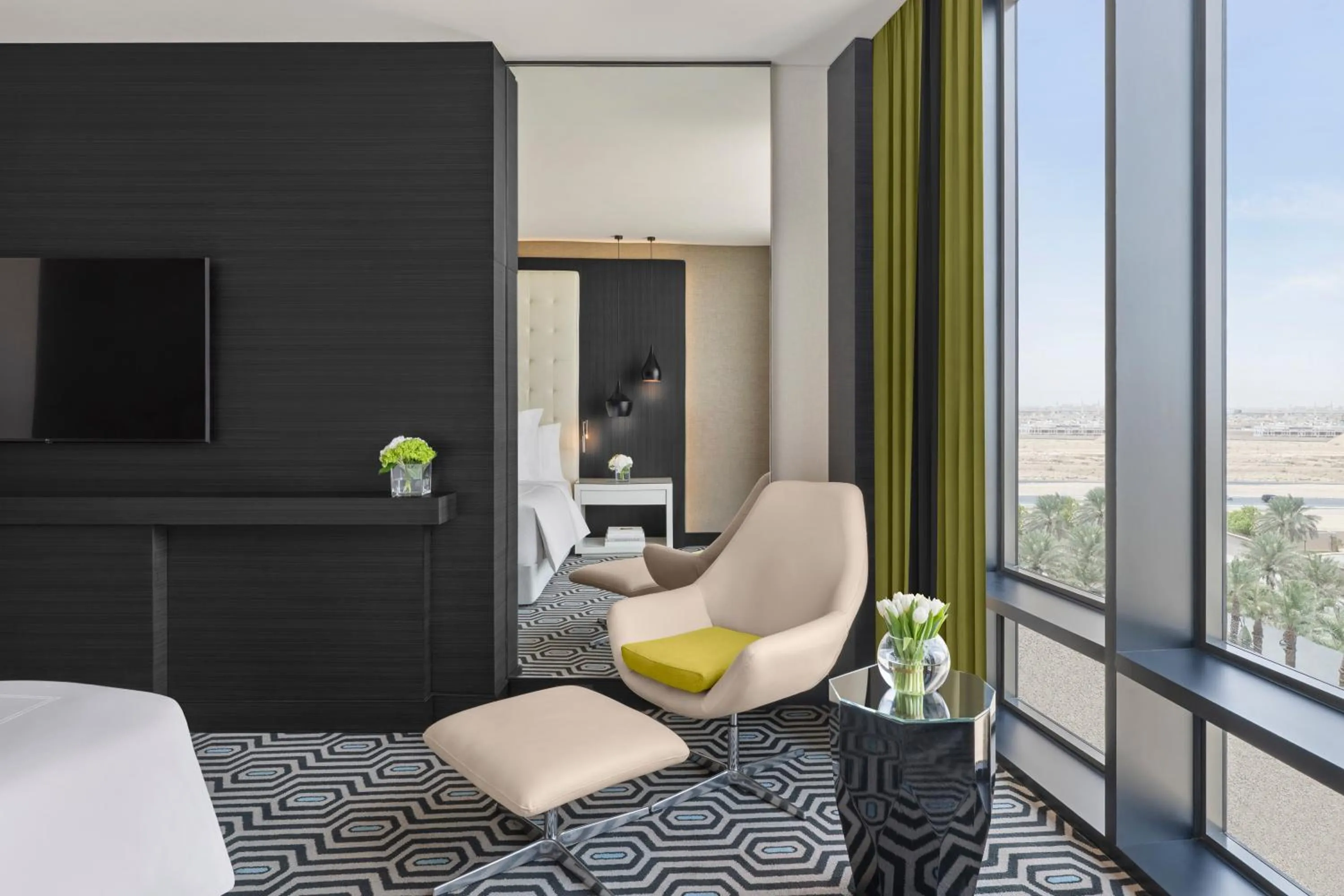 Bed in Fairmont Riyadh