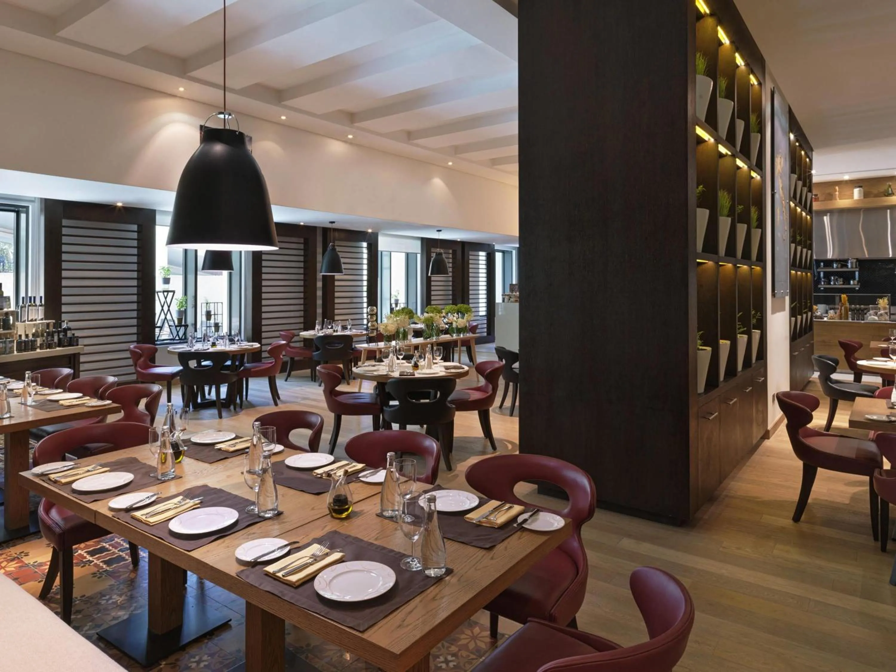 Restaurant/places to eat in Fairmont Riyadh