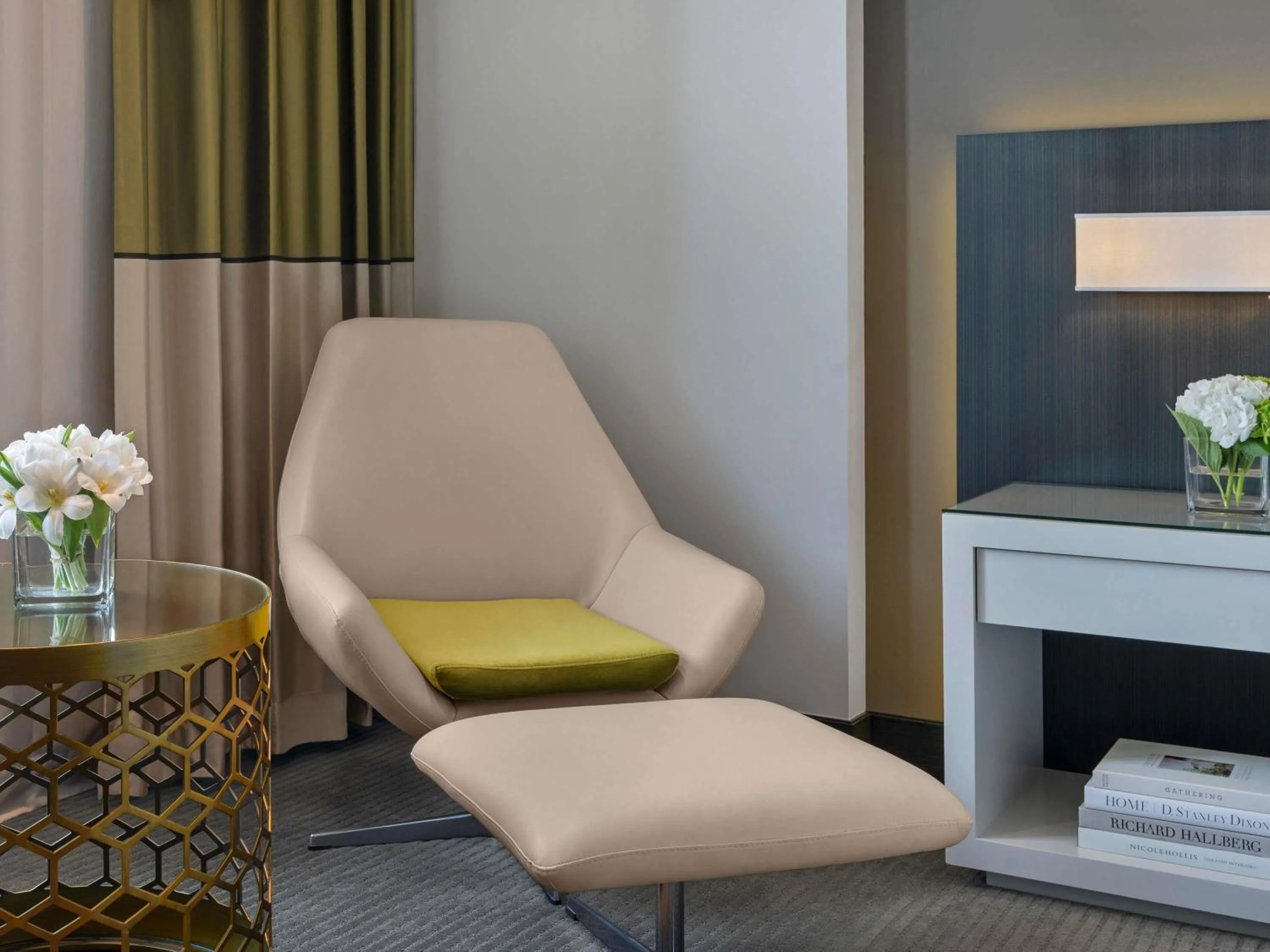 Bedroom in Fairmont Riyadh