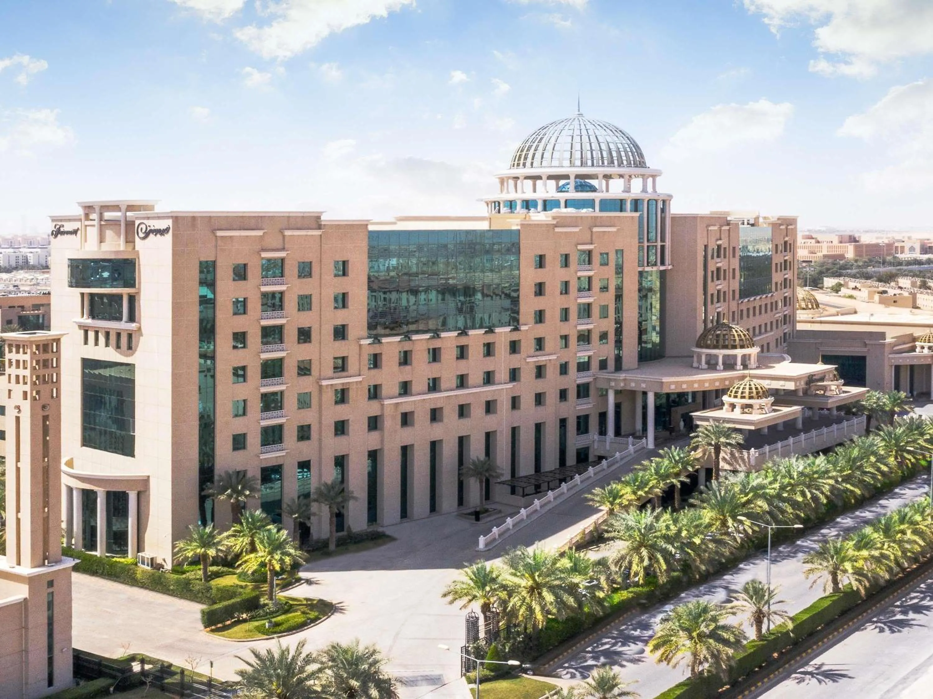 Property building in Fairmont Riyadh