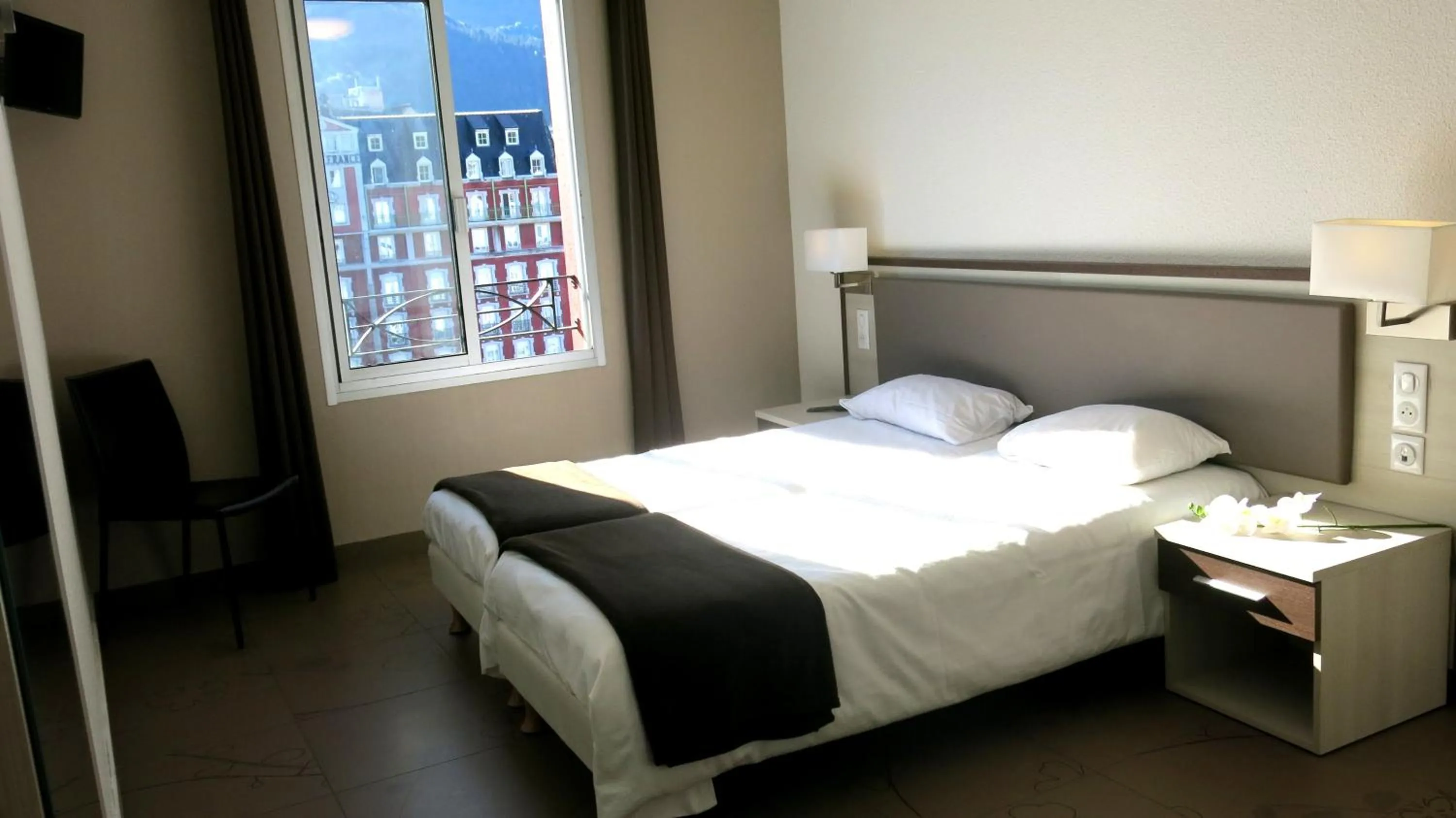 Bed in Appart'hotel le Pèlerin