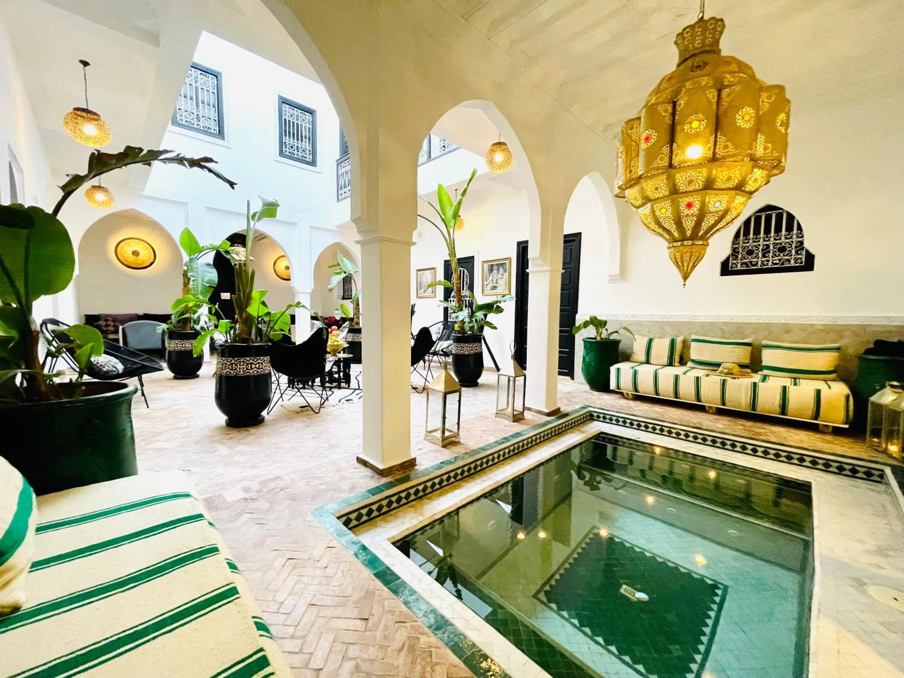 Swimming pool in Maison Chafia Boutique Hôtel & Spa