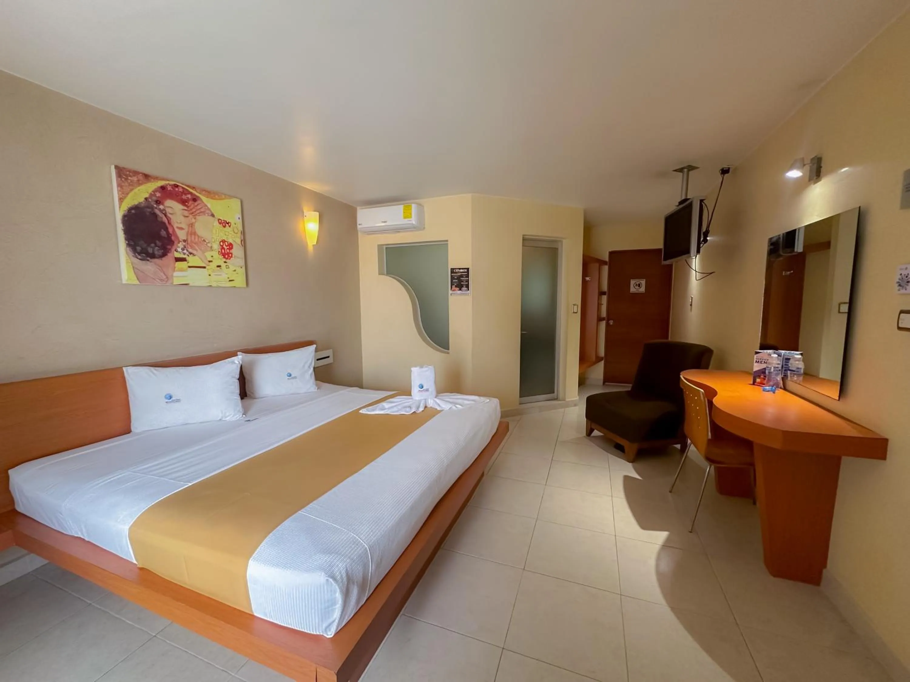 Bed in Auto Hotel Mediterráneo