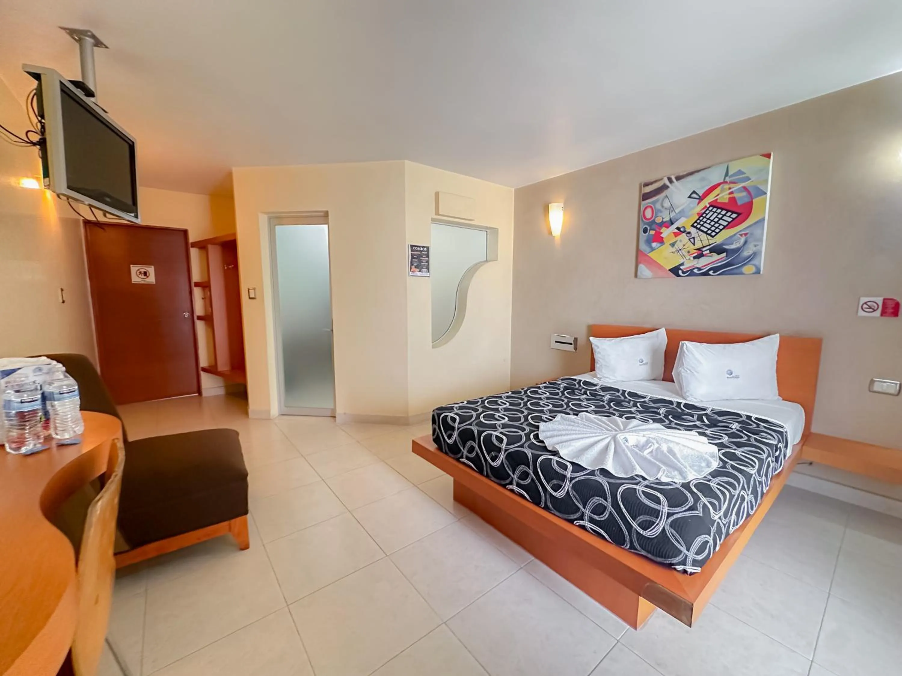 Bed in Auto Hotel Mediterráneo