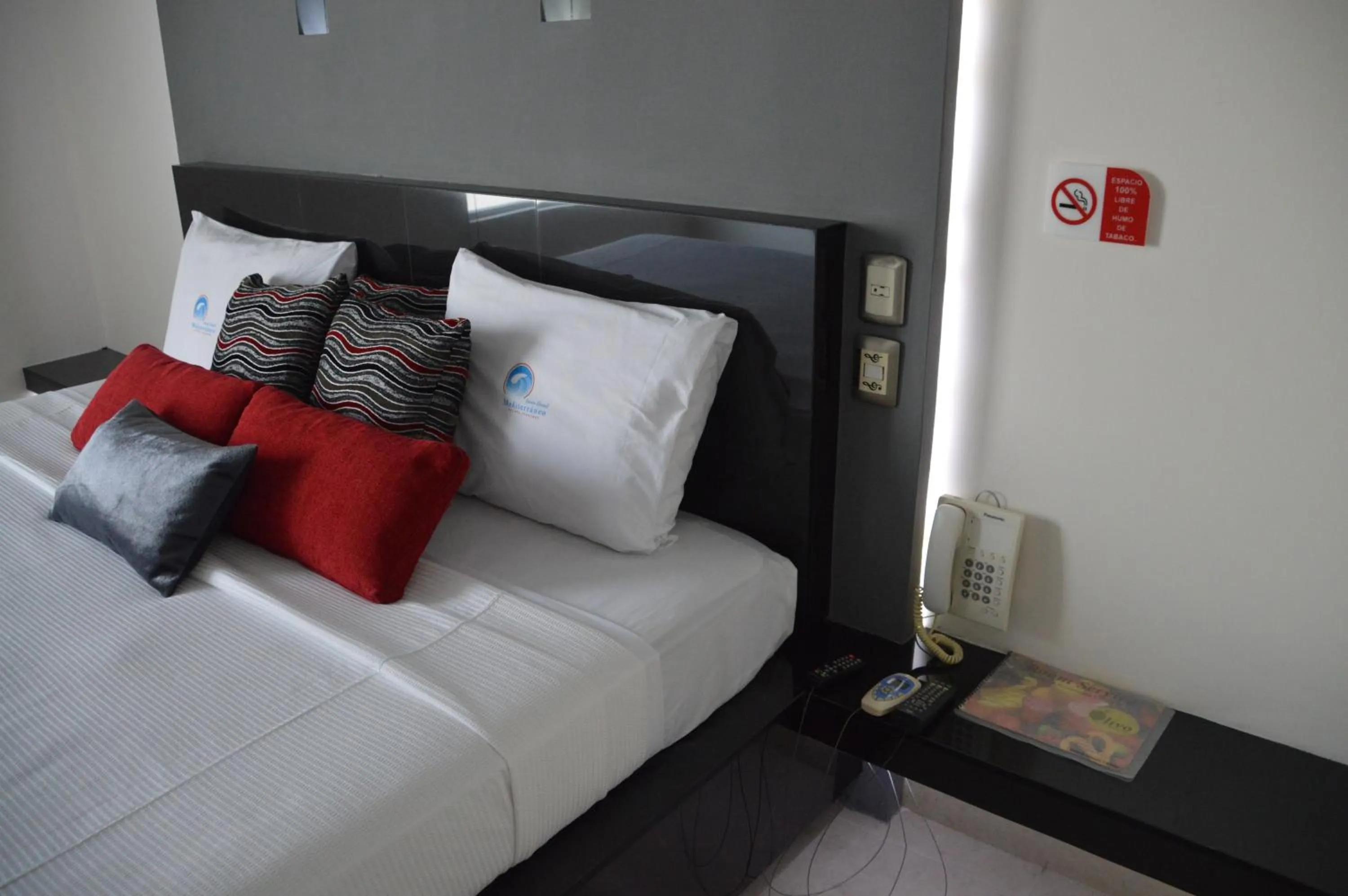 Bed in Auto Hotel Mediterráneo